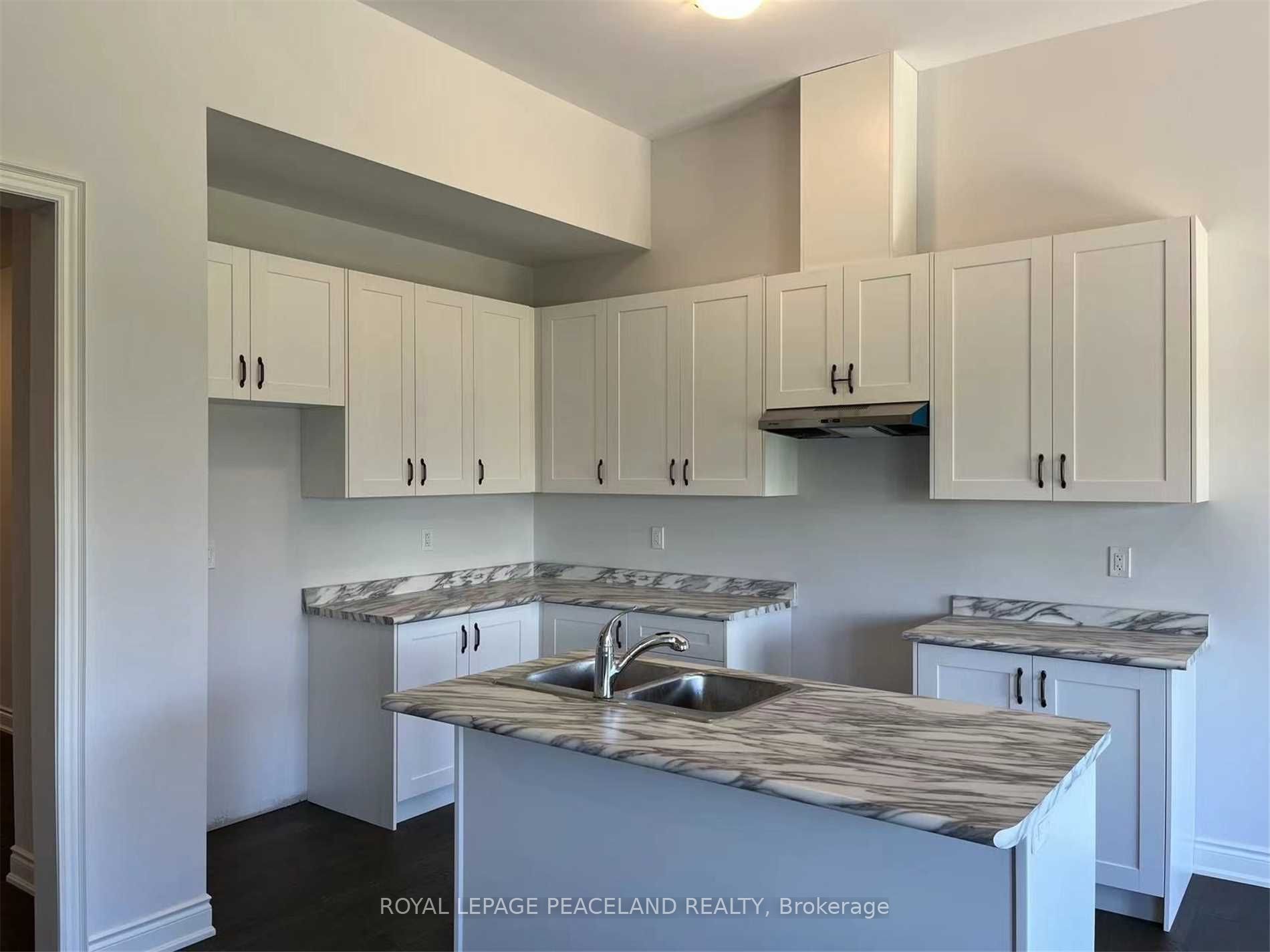 27 Ballinger Way Property Photo 6