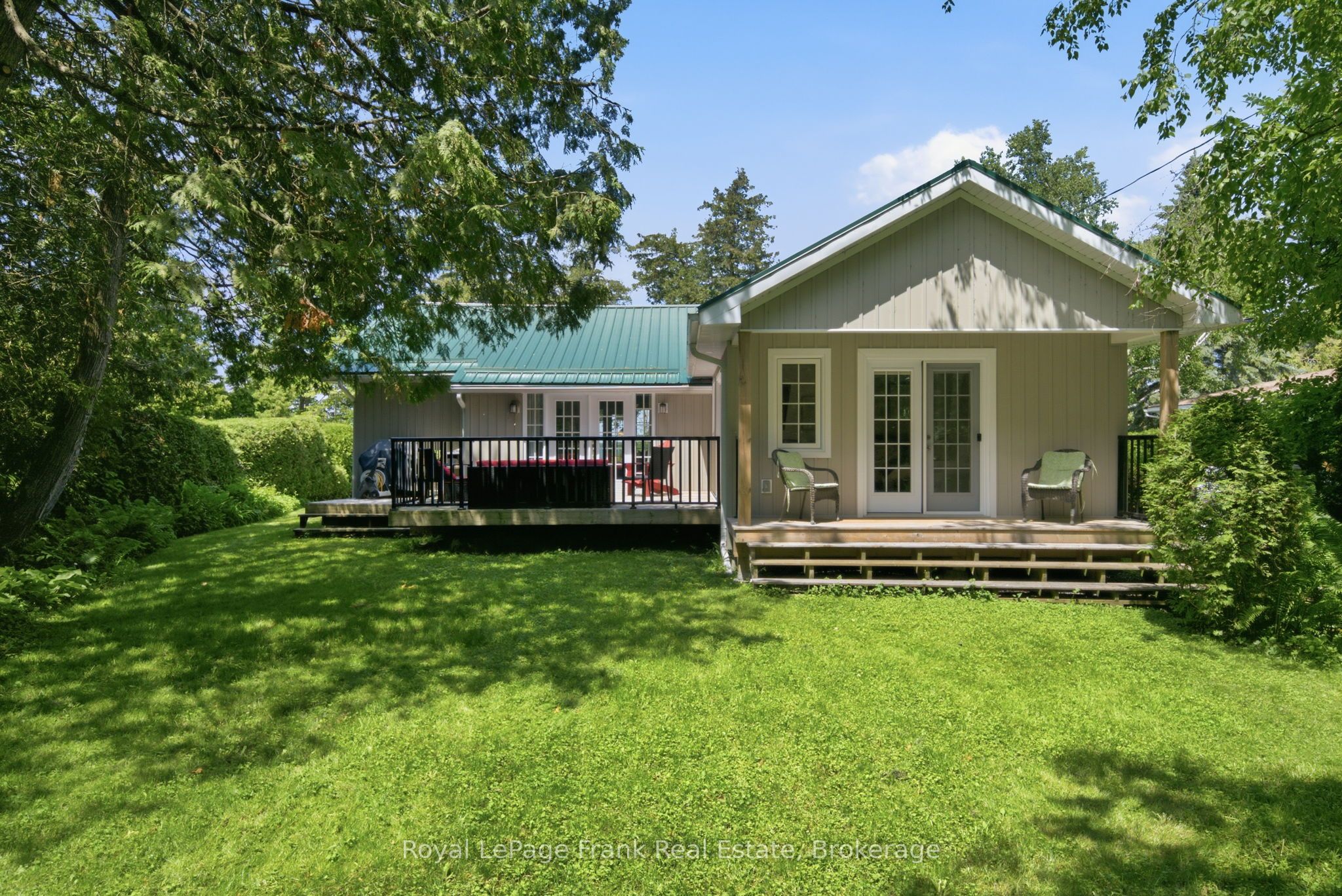 15 Lakeshore Road Property Photo 37
