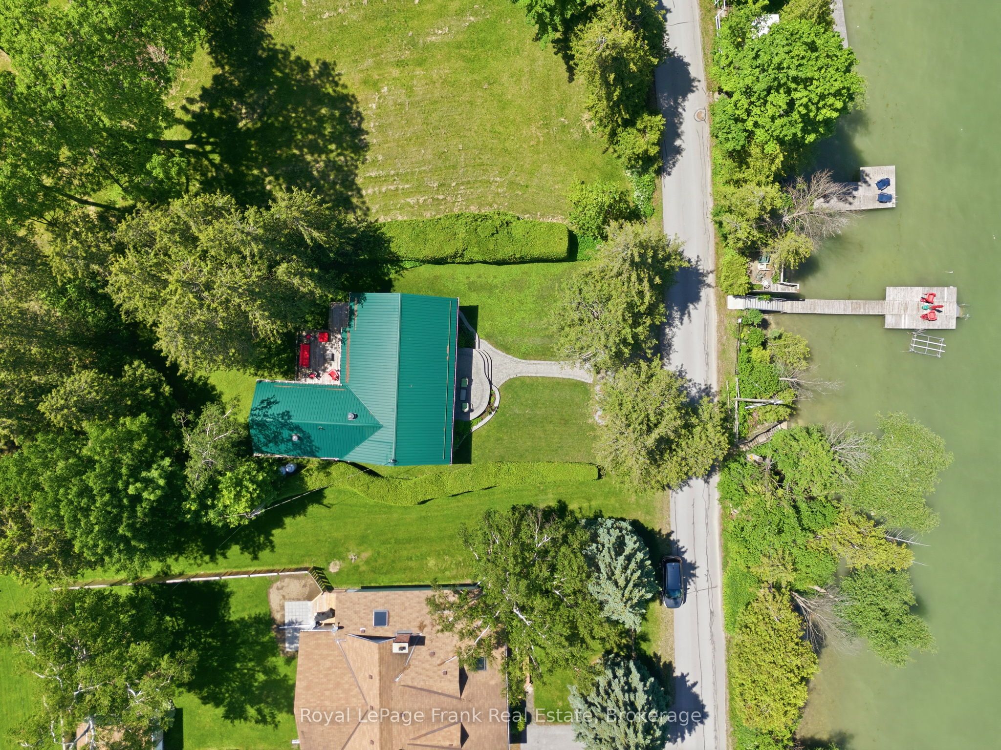15 Lakeshore Road Property Photo 43