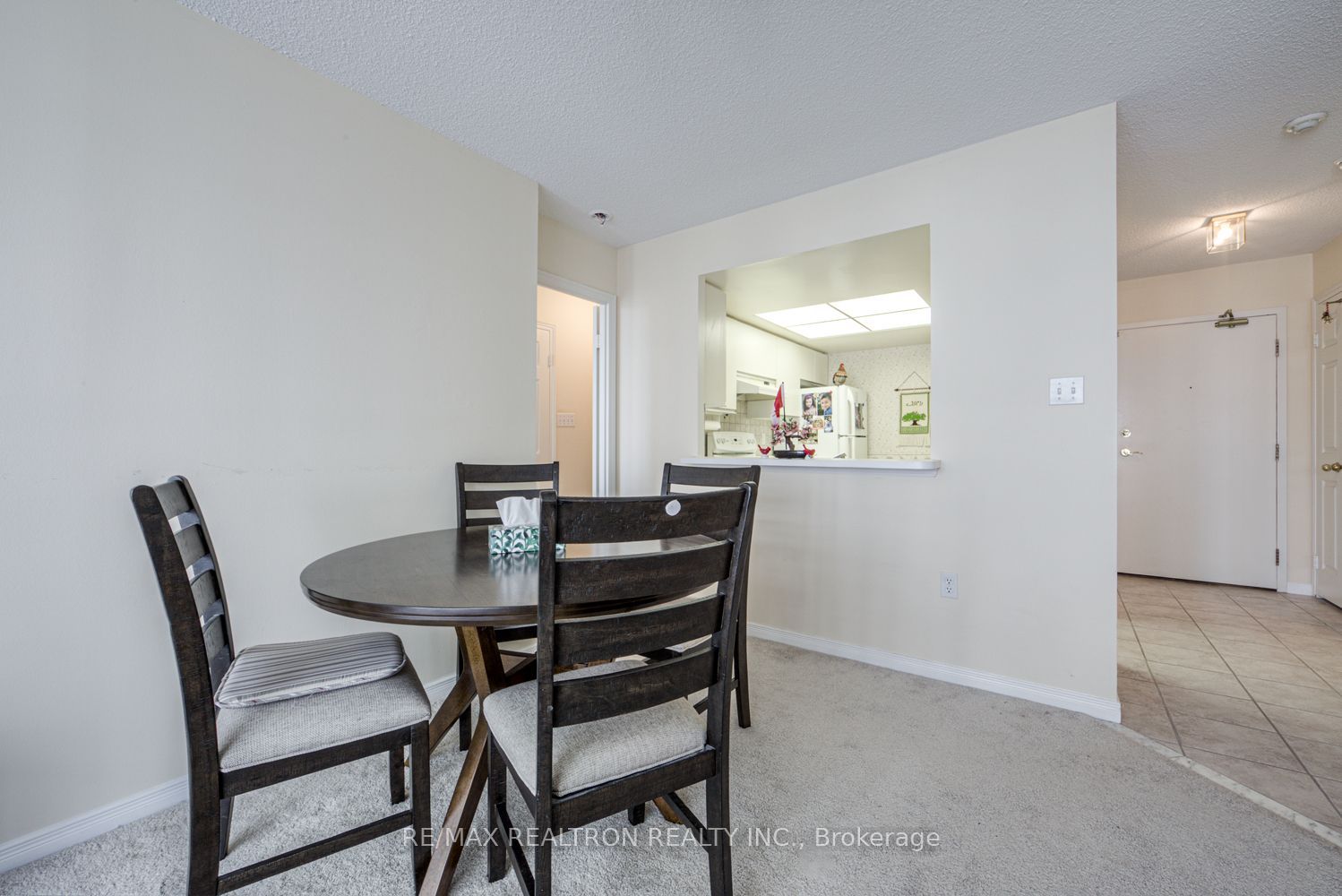 270 Davis Drive Property Photo 9
