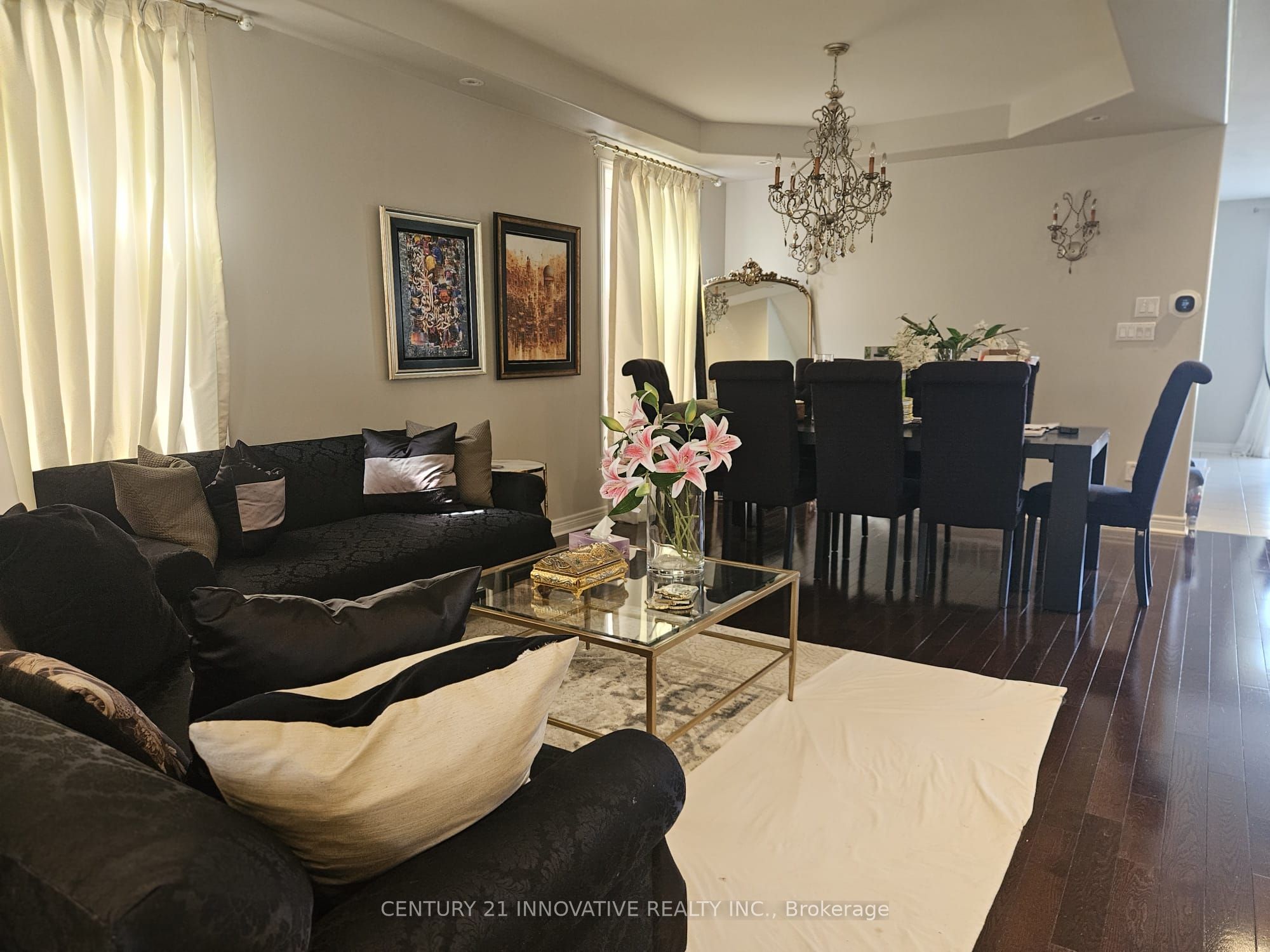 118 Santa Amato Crescent Upper Property Photo 6