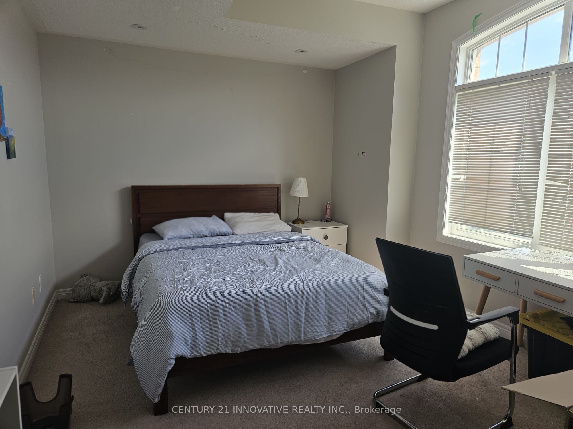 118 Santa Amato Crescent Upper Property Photo 16