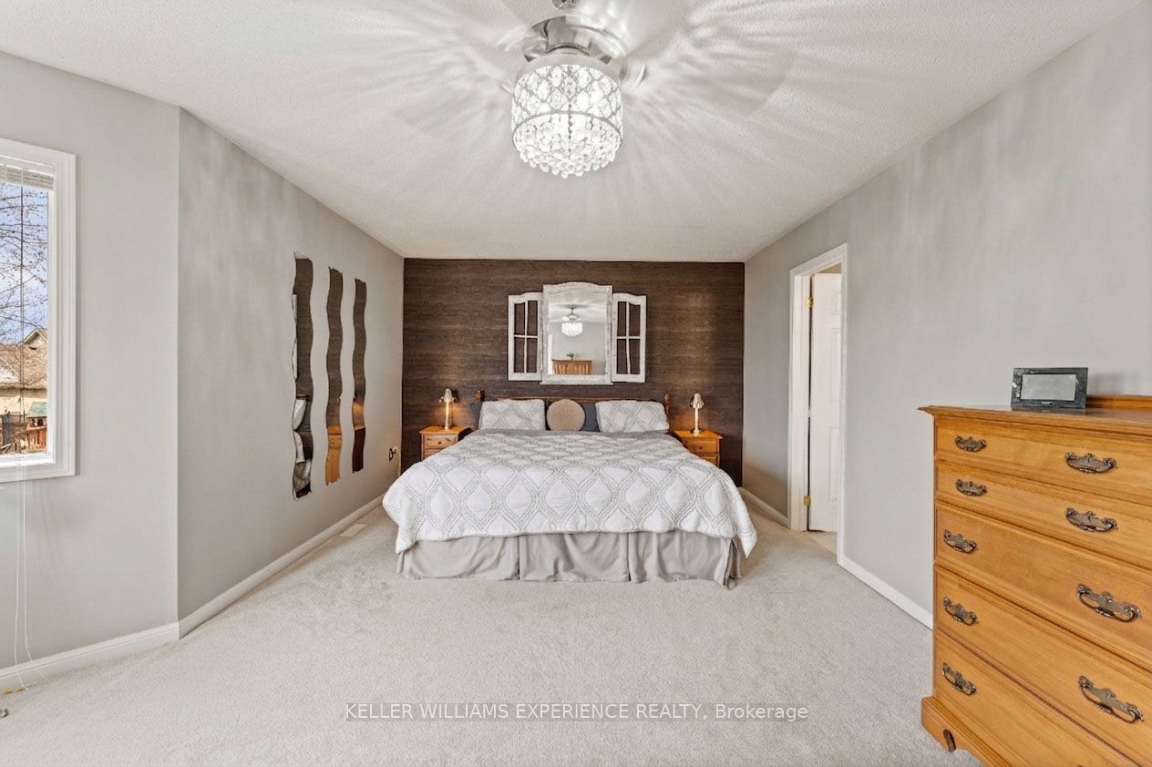 39 Stonemount Crescent Property Photo 19