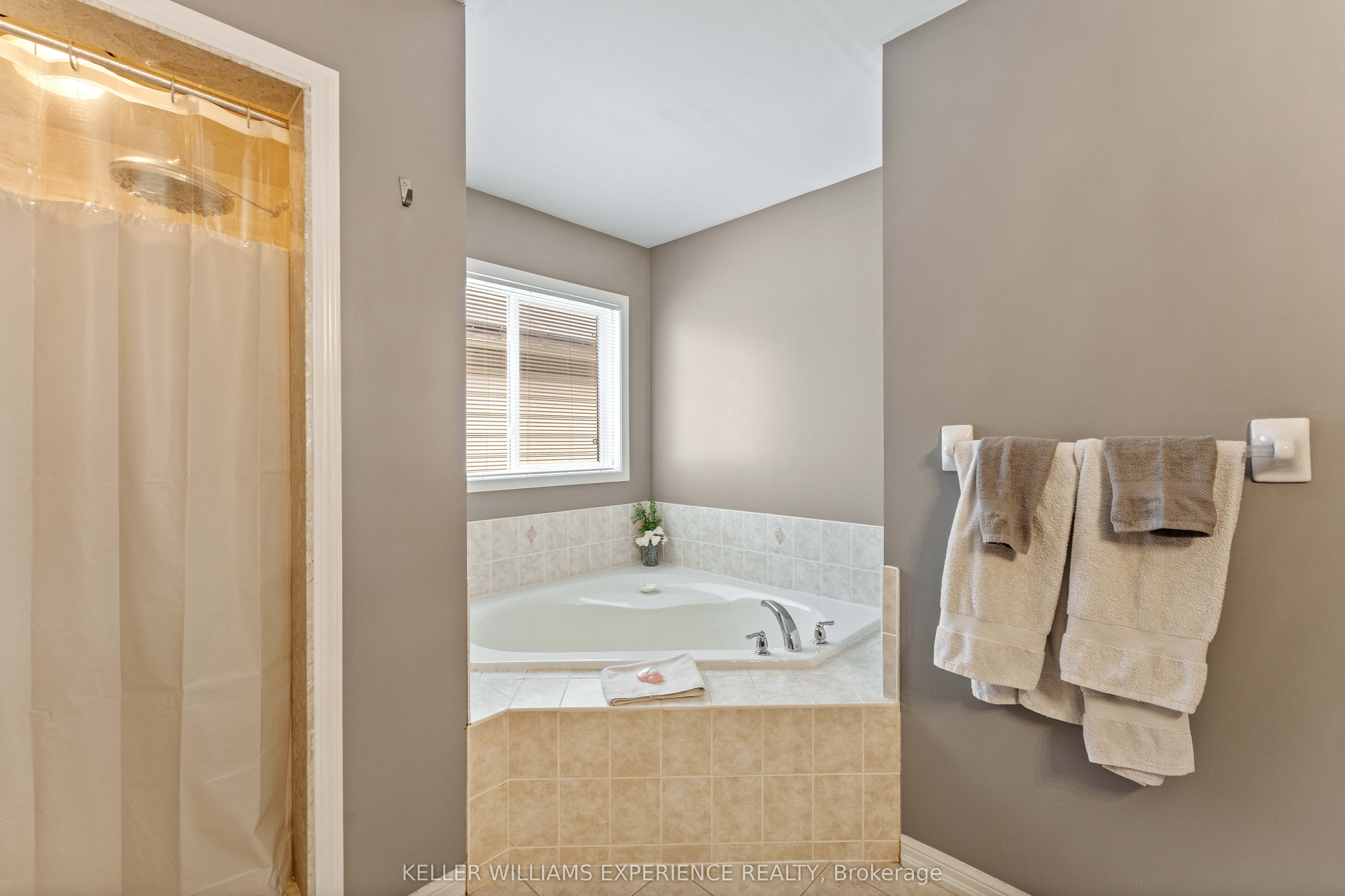 39 Stonemount Crescent Property Photo 23