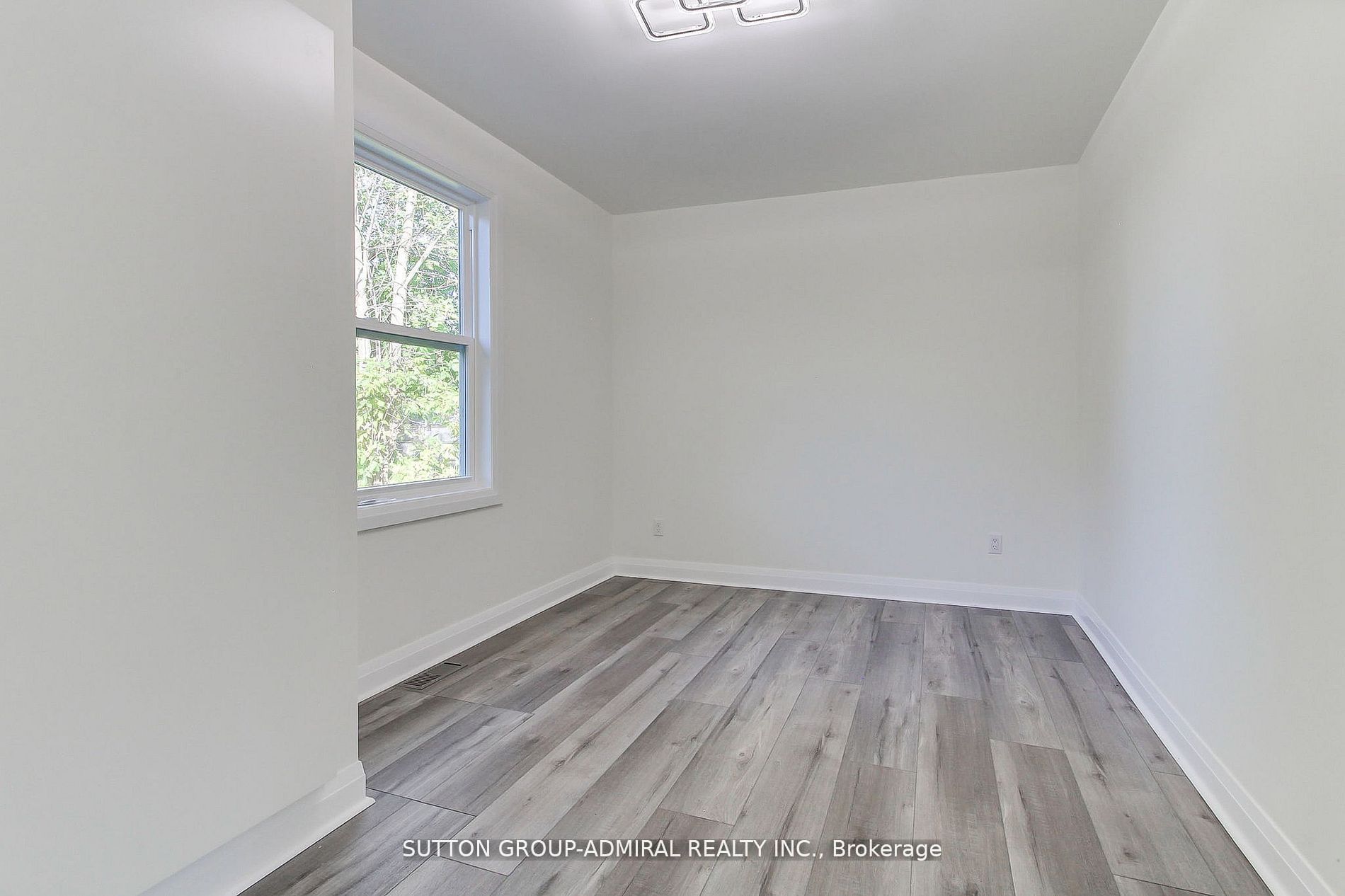 836 Montsell Avenue Property Photo 21