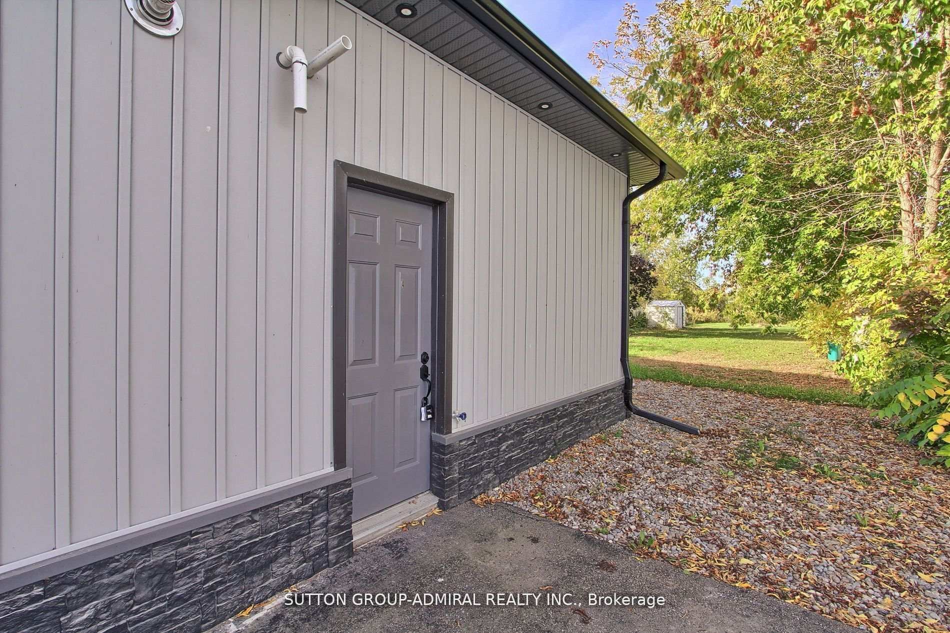 836 Montsell Avenue Property Photo 41