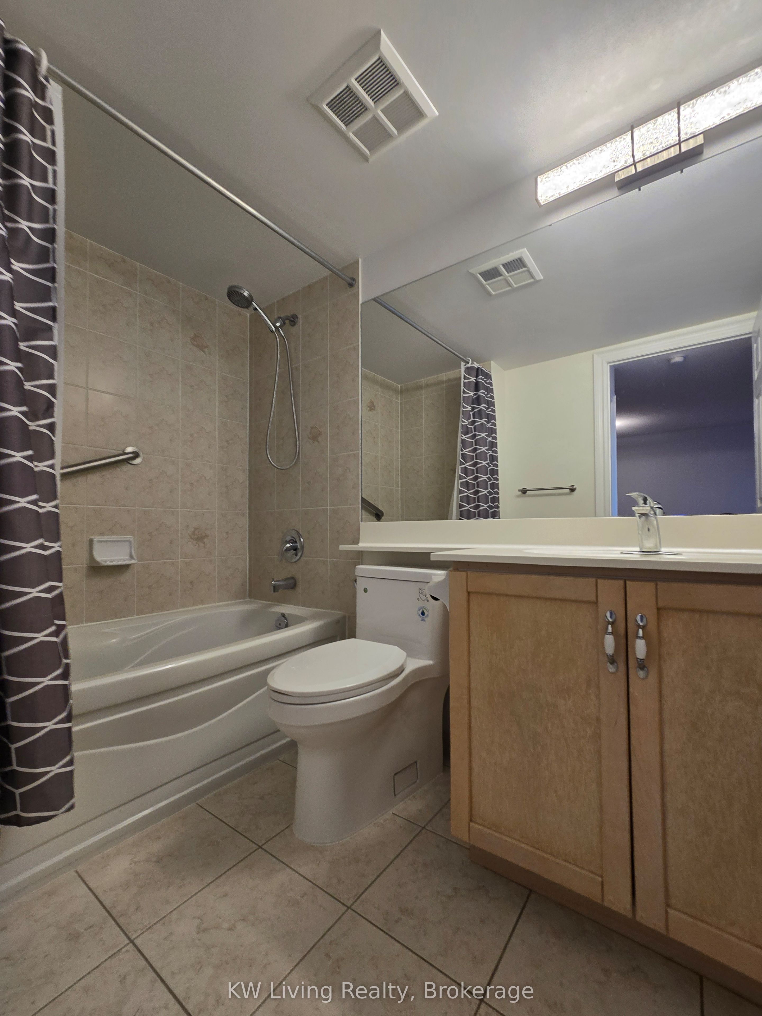 33 Cox Boulevard 701 Property Photo 8
