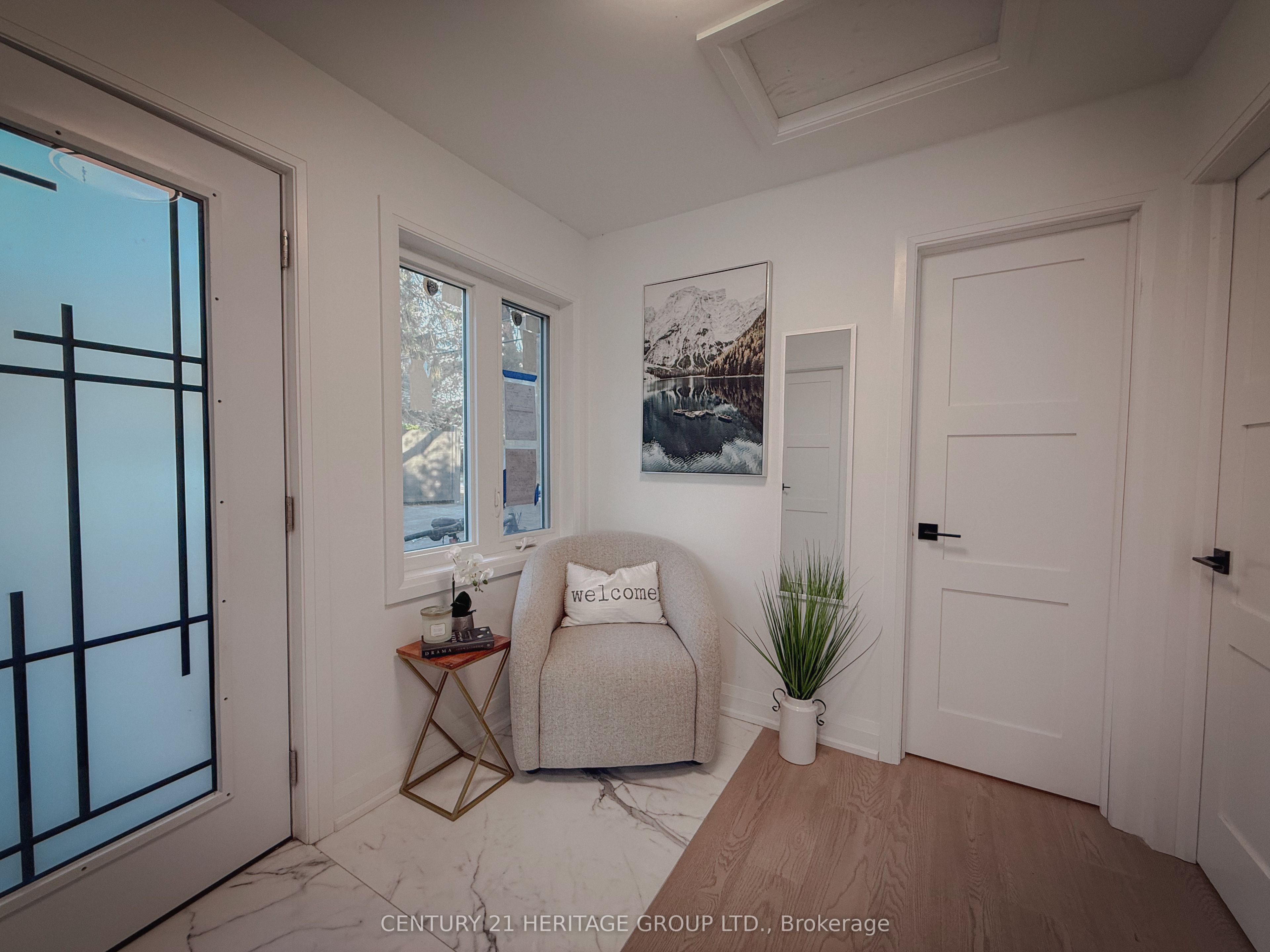 110 Hedge Road Property Photo 6