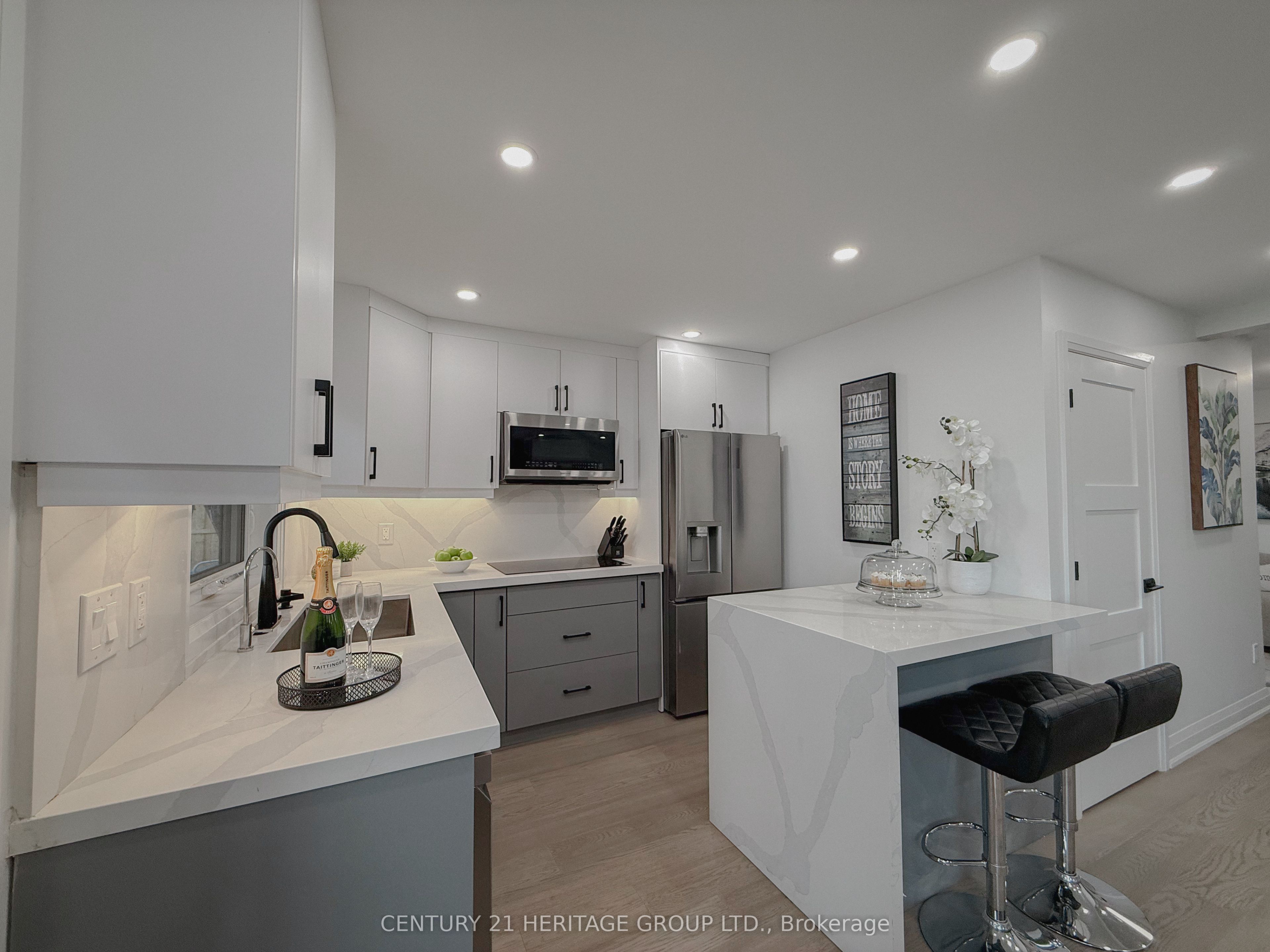 110 Hedge Road Property Photo 11