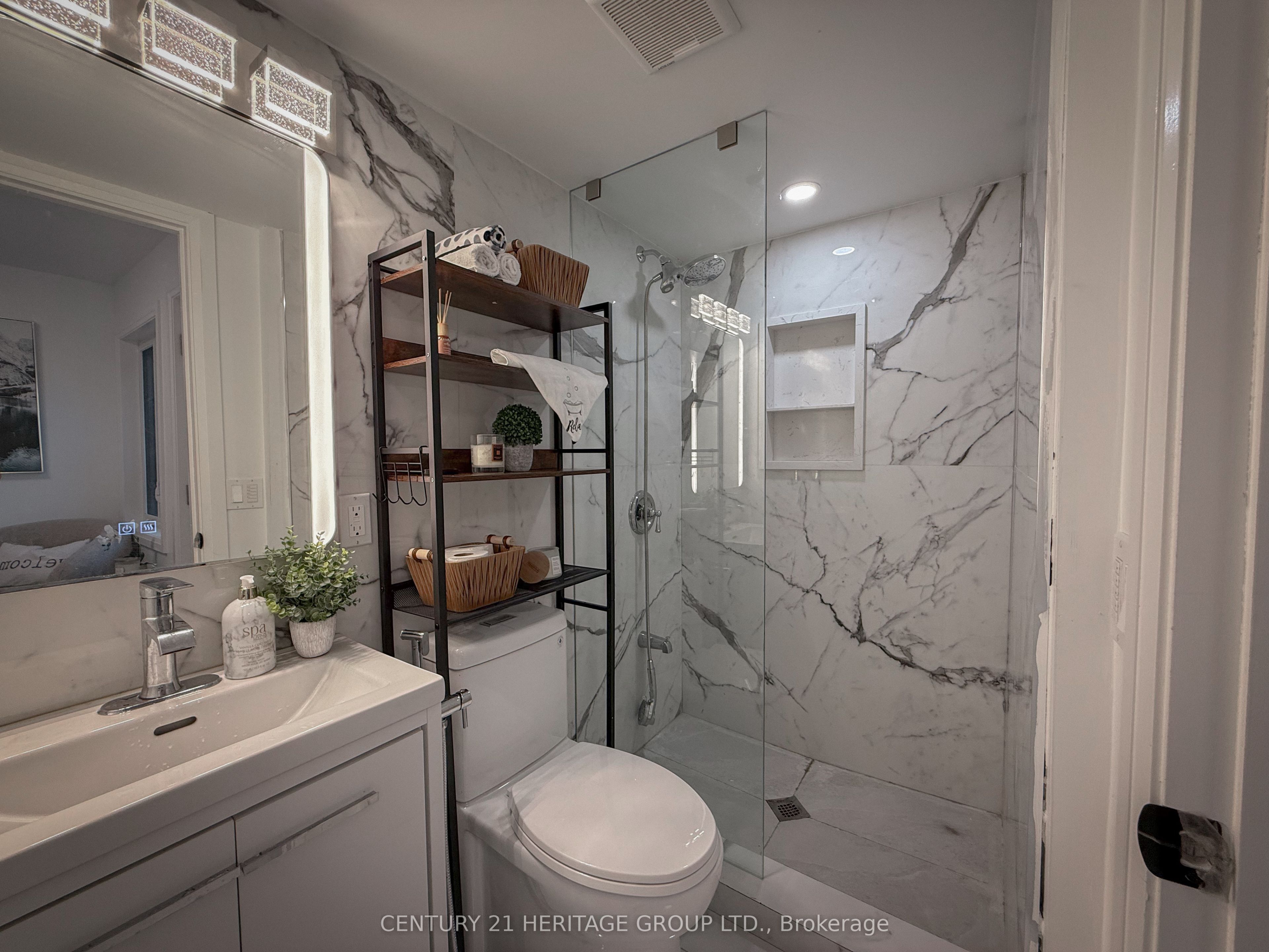 110 Hedge Road Property Photo 23