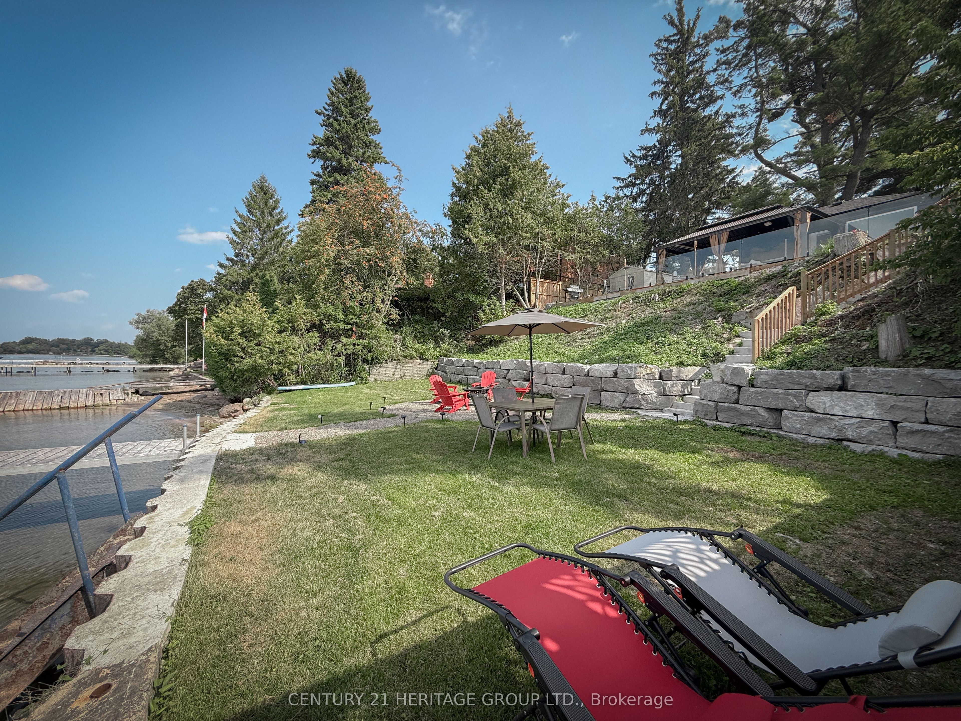 110 Hedge Road Property Photo 34