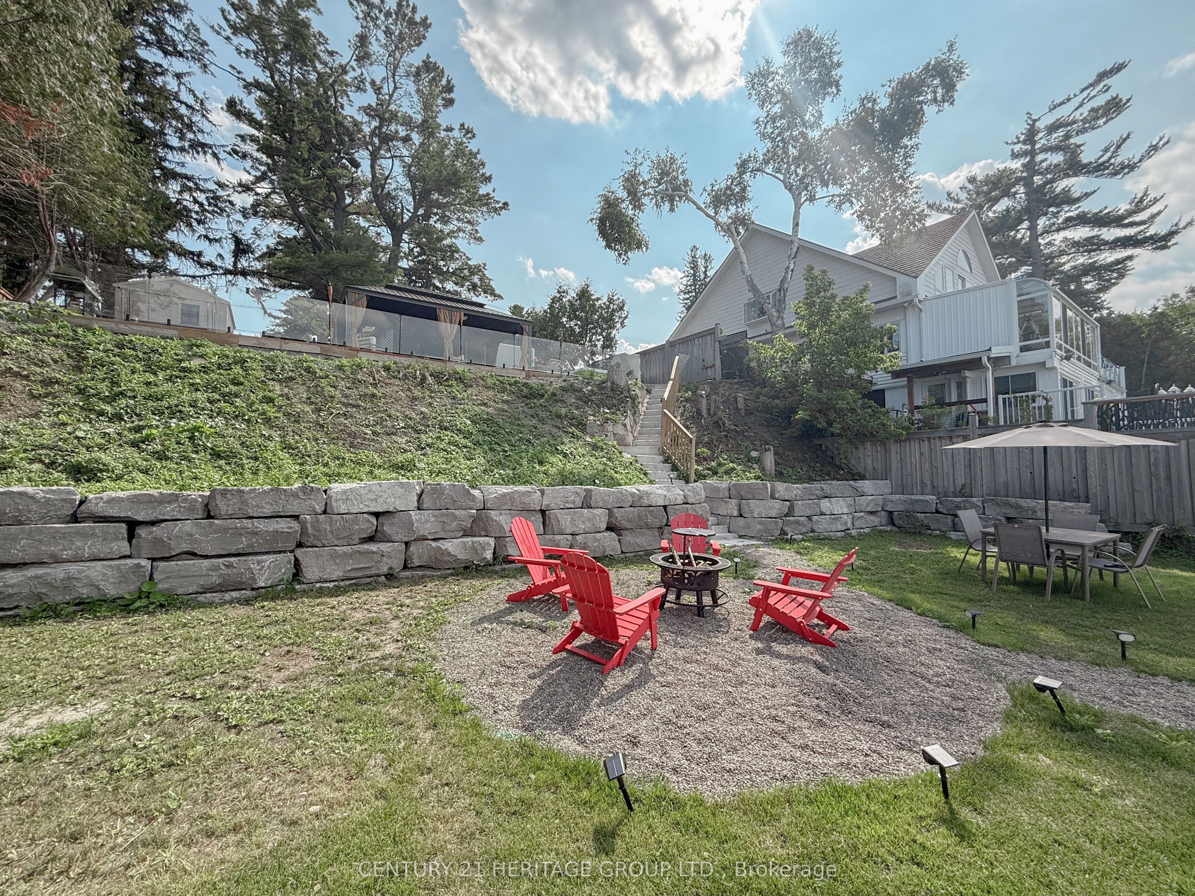110 Hedge Road Property Photo 35