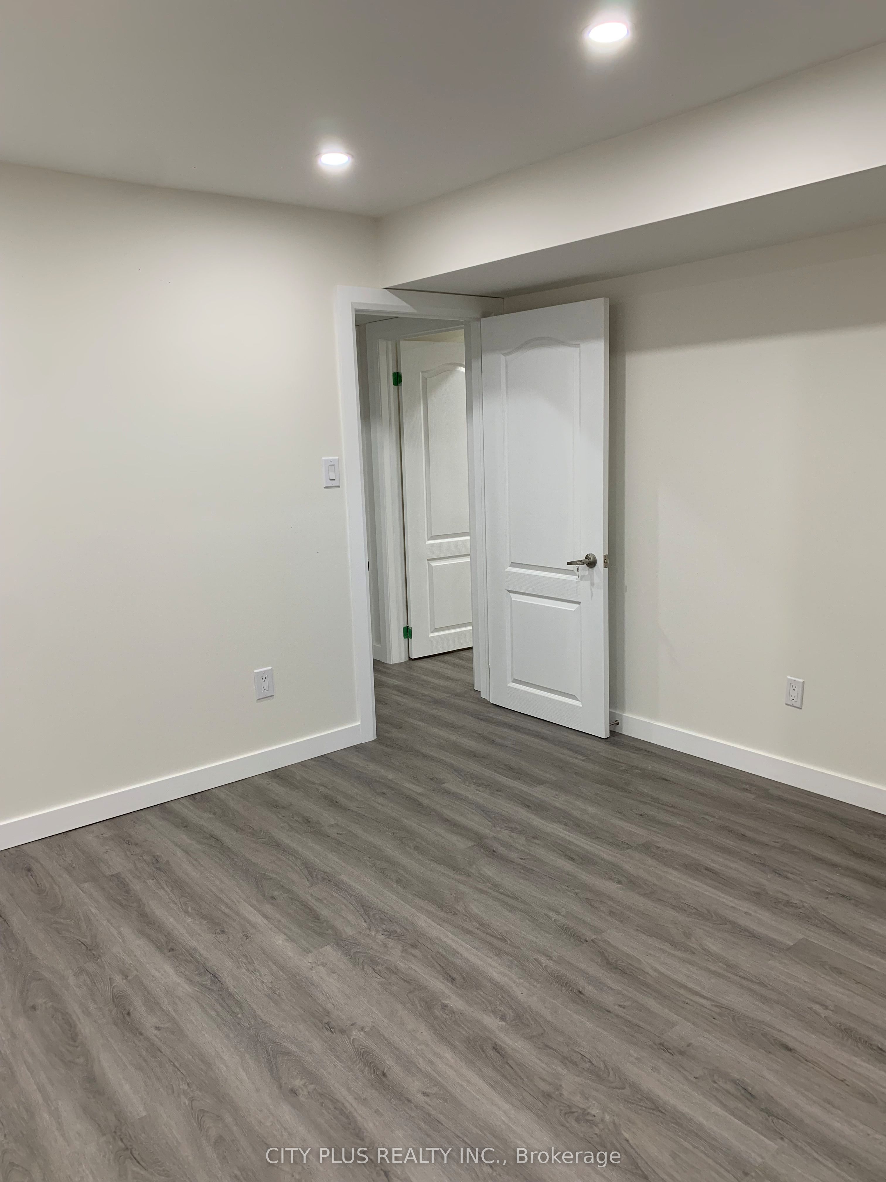 29 Vinod Road Basement Property Photo 5