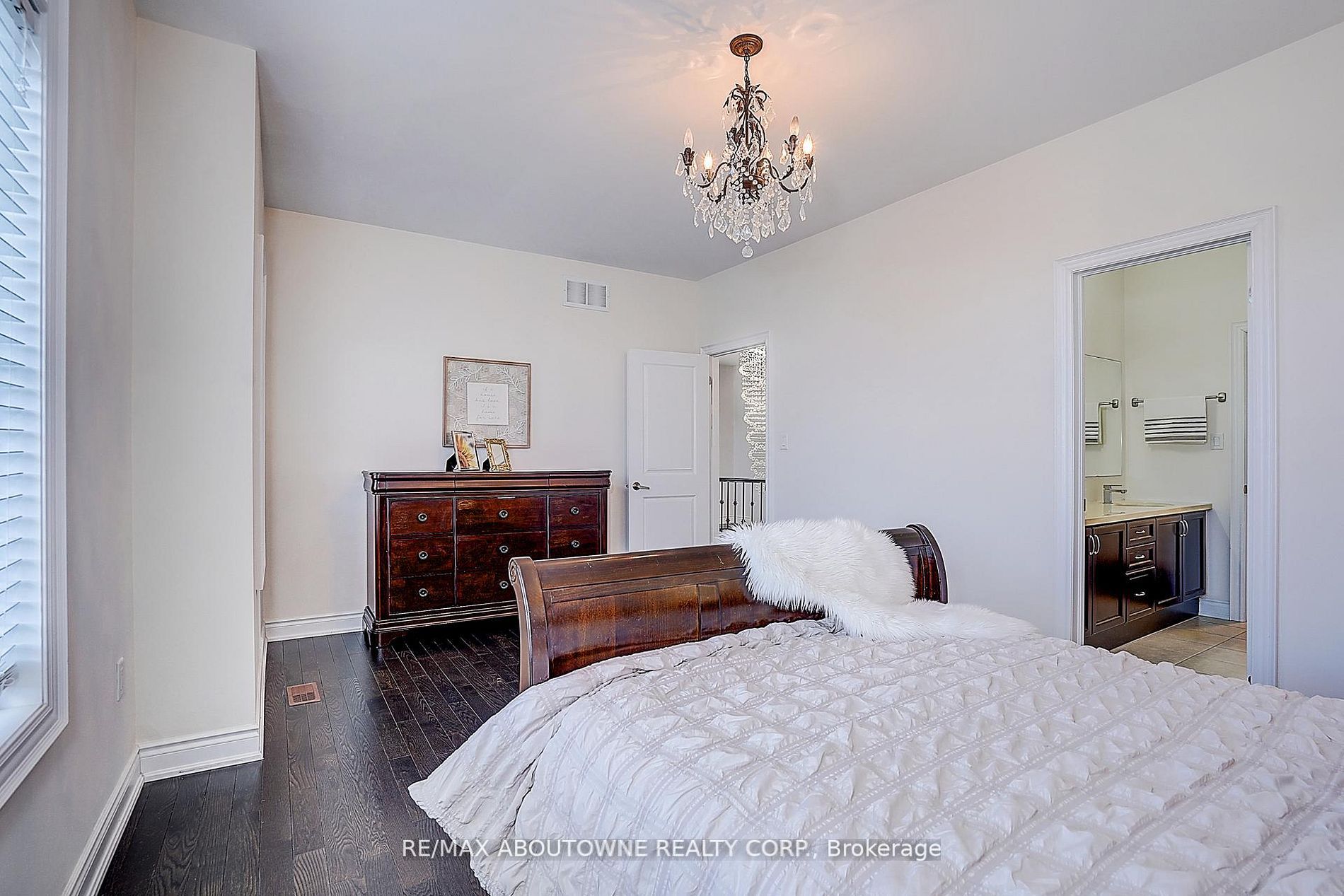 16 Gracedale Drive Property Photo 28