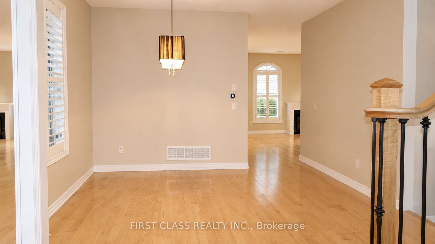 3 Florelle Drive Property Photo 2