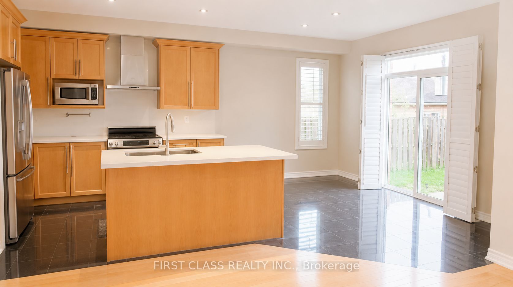 3 Florelle Drive Property Photo 5