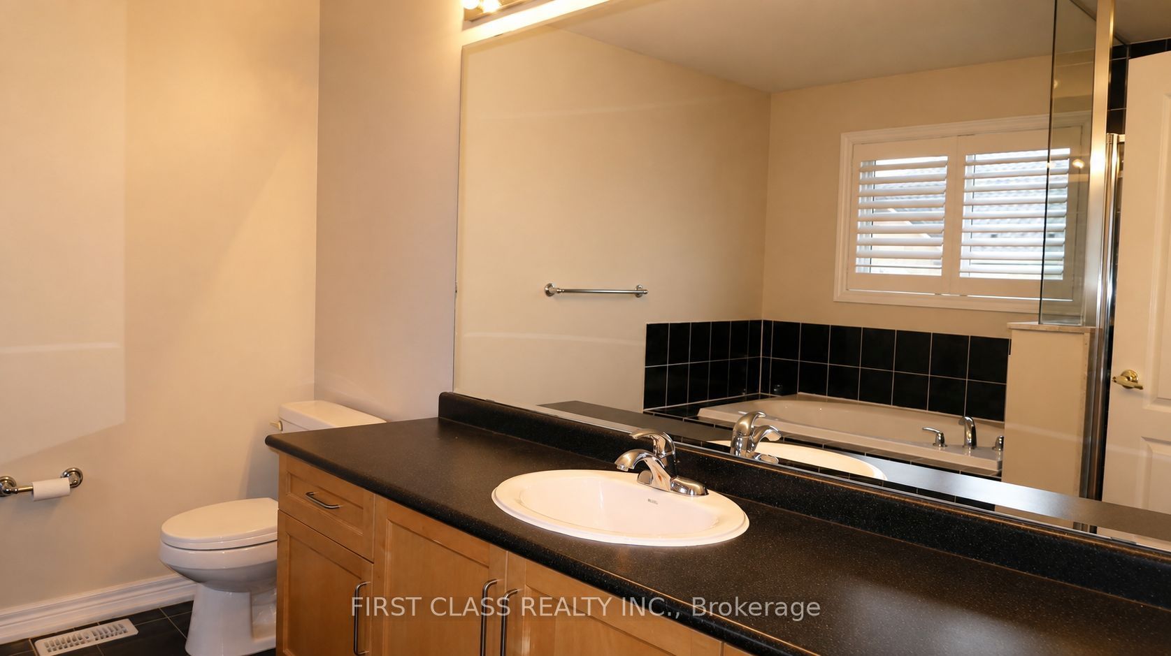 3 Florelle Drive Property Photo 13