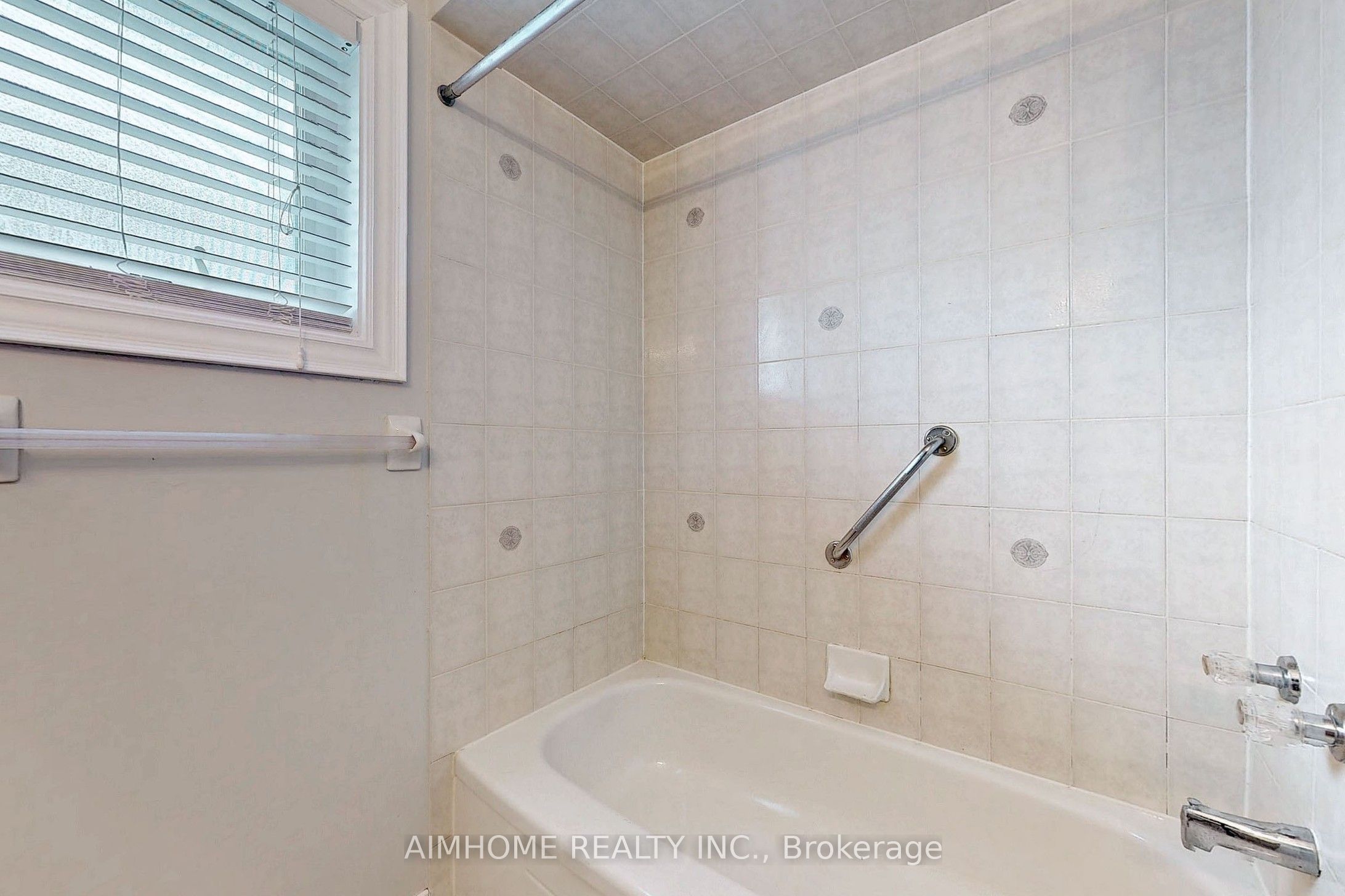 399 Flanagan Court Property Photo 33