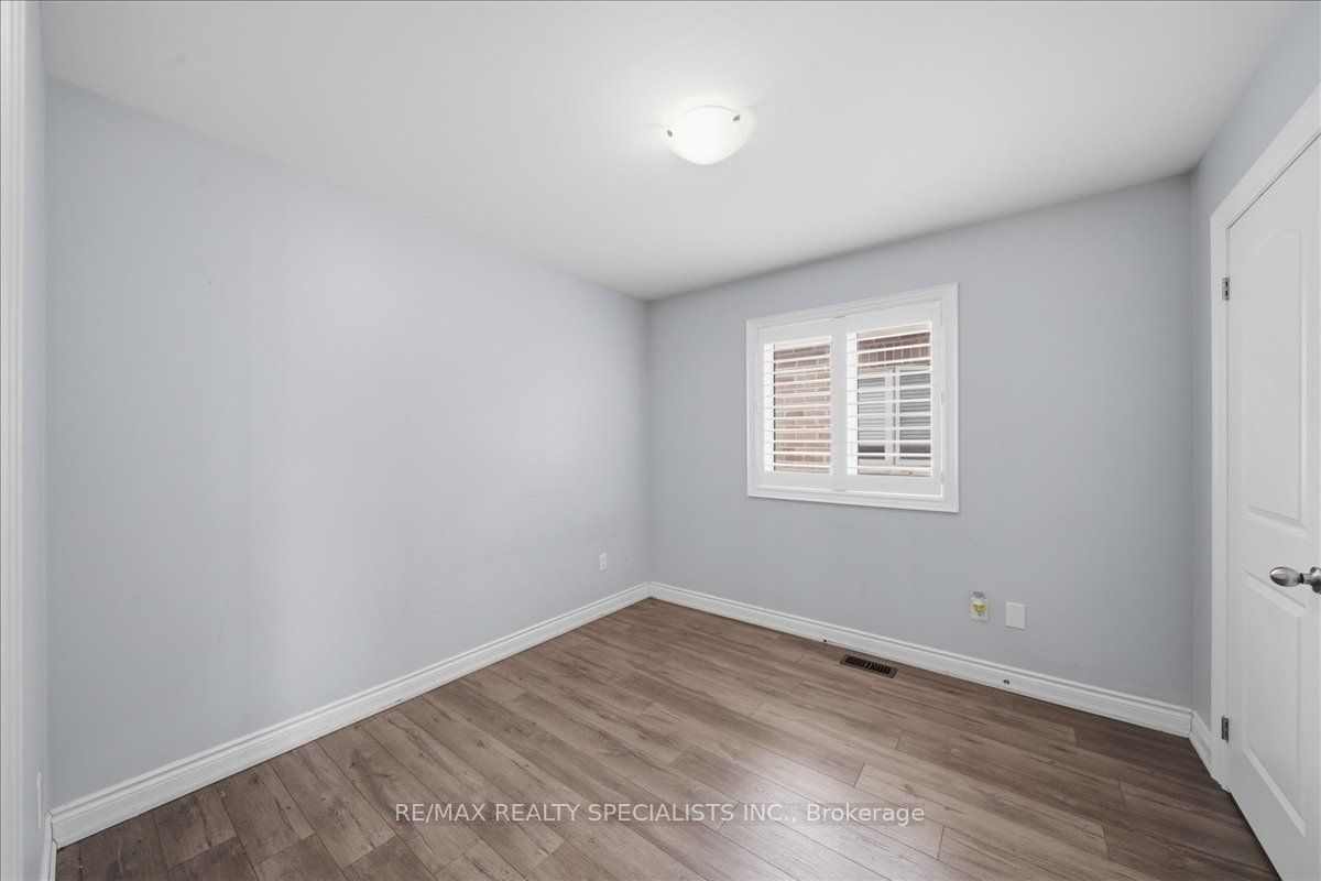 77 Mckenzie Way Main Property Photo 19