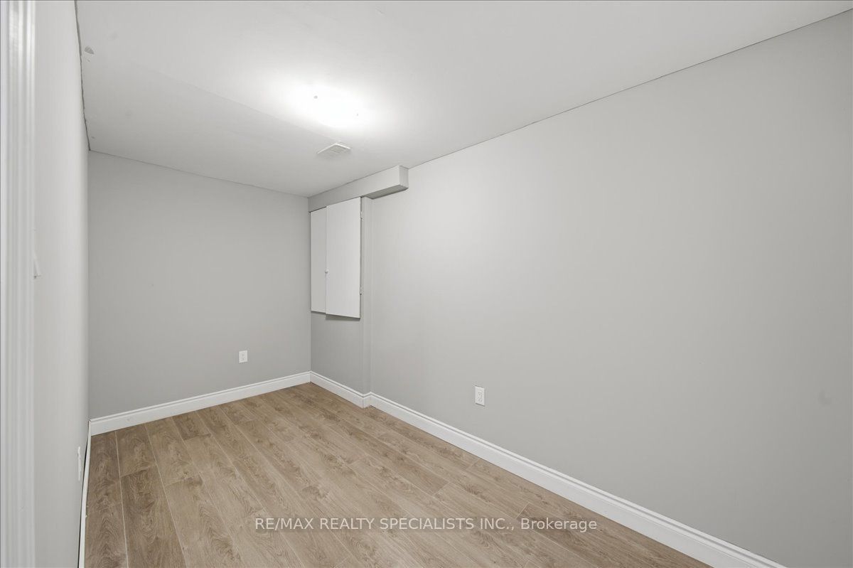 77 Mckenzie Way Property Photo 7