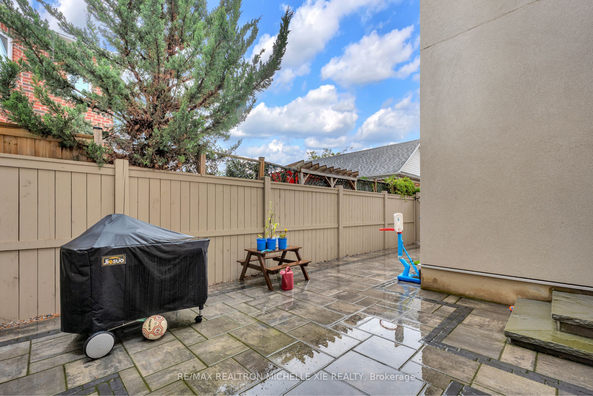 103 Prospectors Drive Property Photo 45