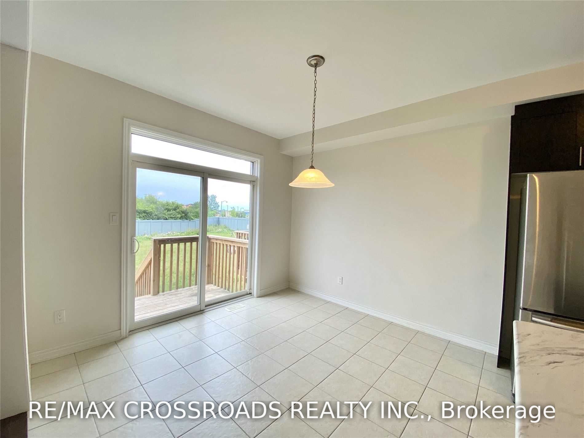 172 Decast Crescent Property Photo 11