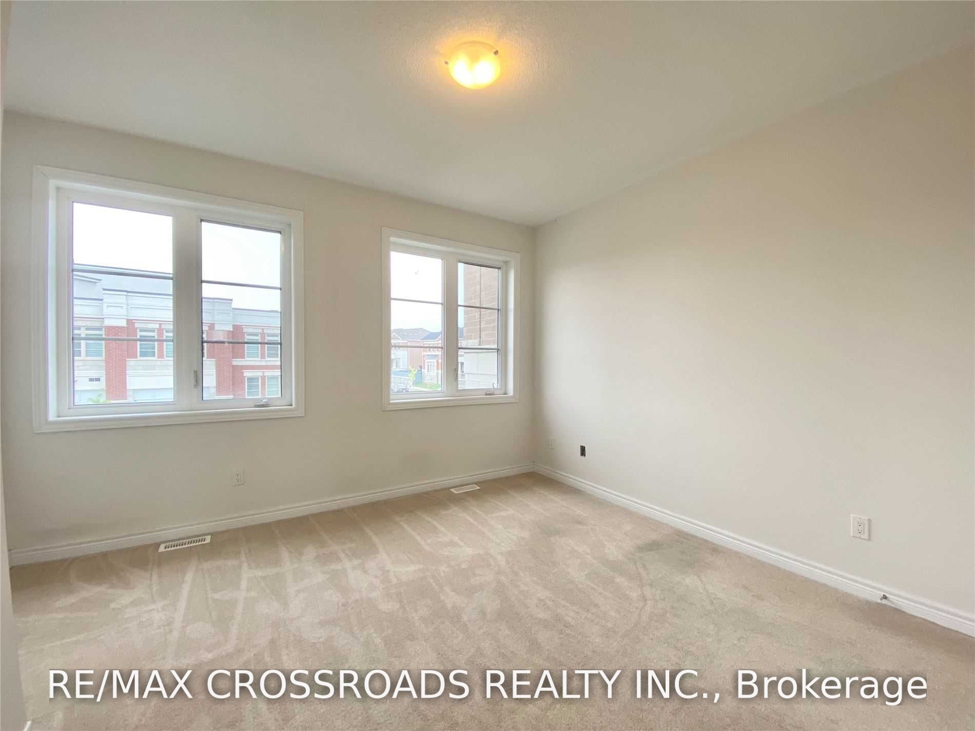 172 Decast Crescent Property Photo 19