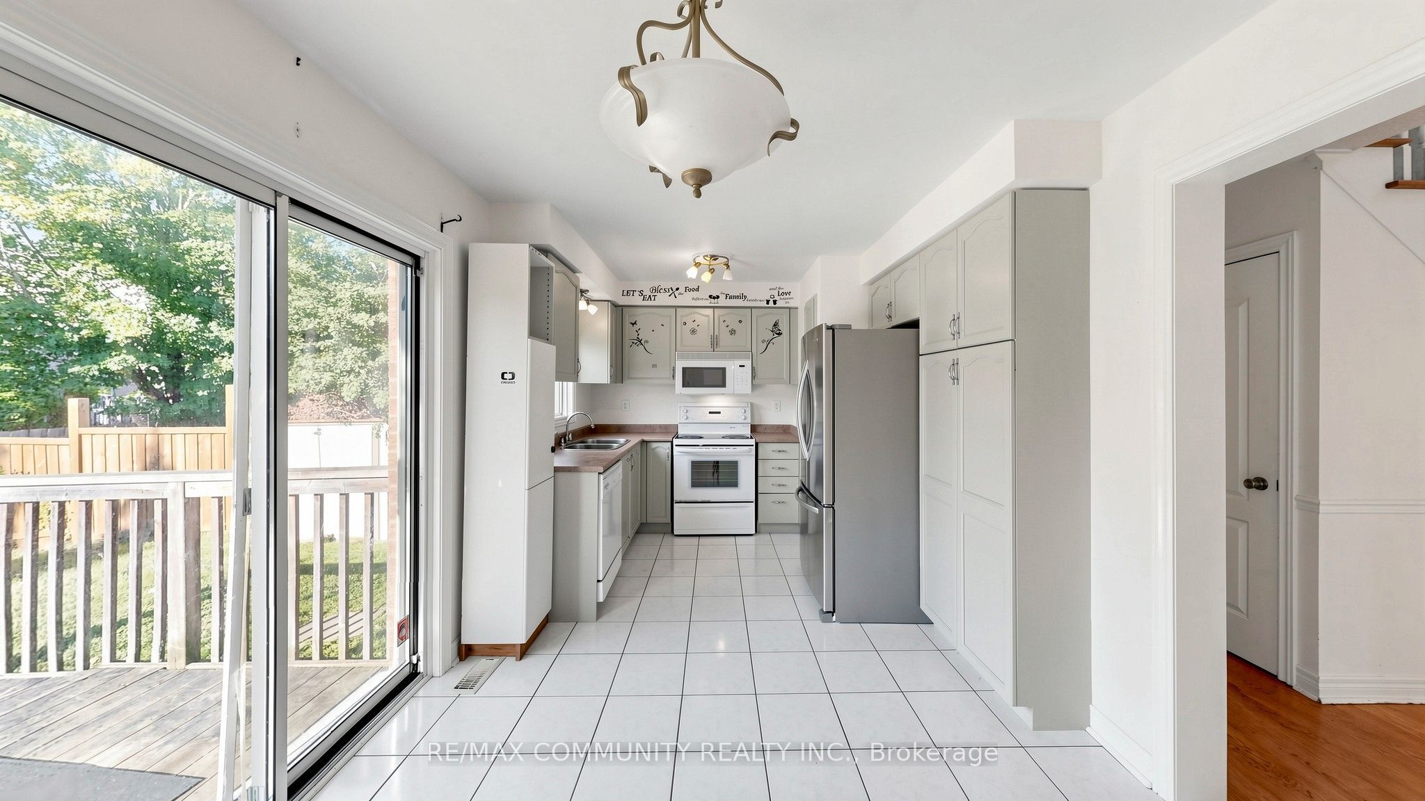 38 Iveagh Drive Property Photo 14