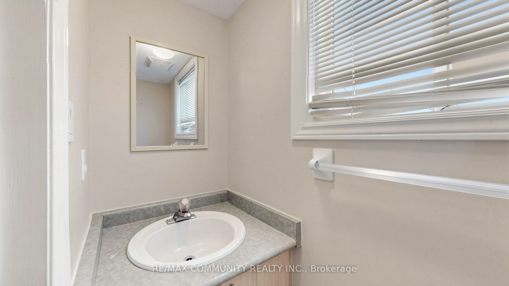 38 Iveagh Drive Property Photo 16