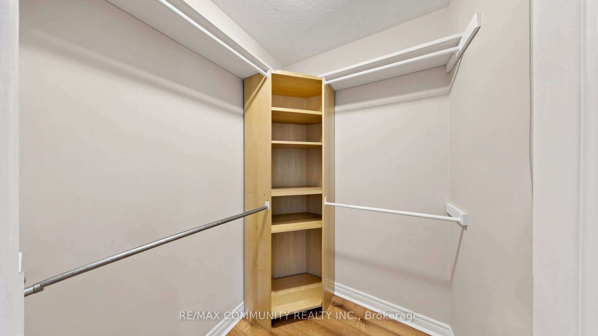 38 Iveagh Drive Property Photo 21