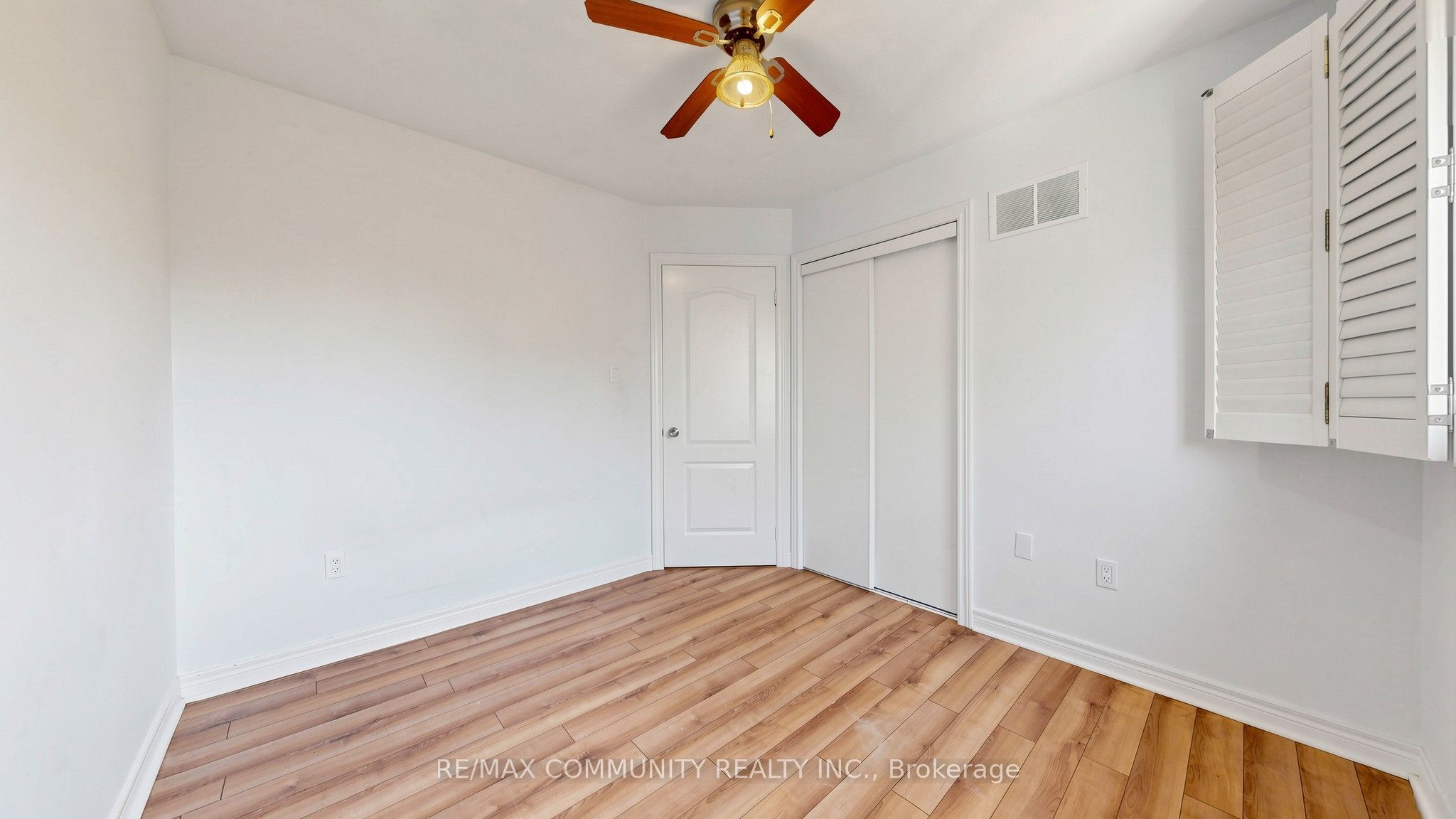 38 Iveagh Drive Property Photo 26