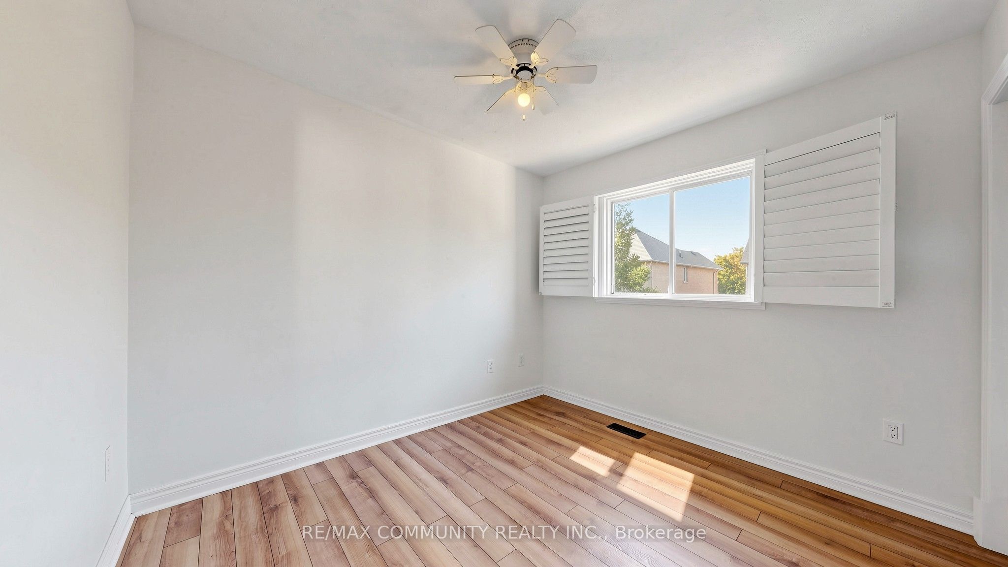 38 Iveagh Drive Property Photo 29