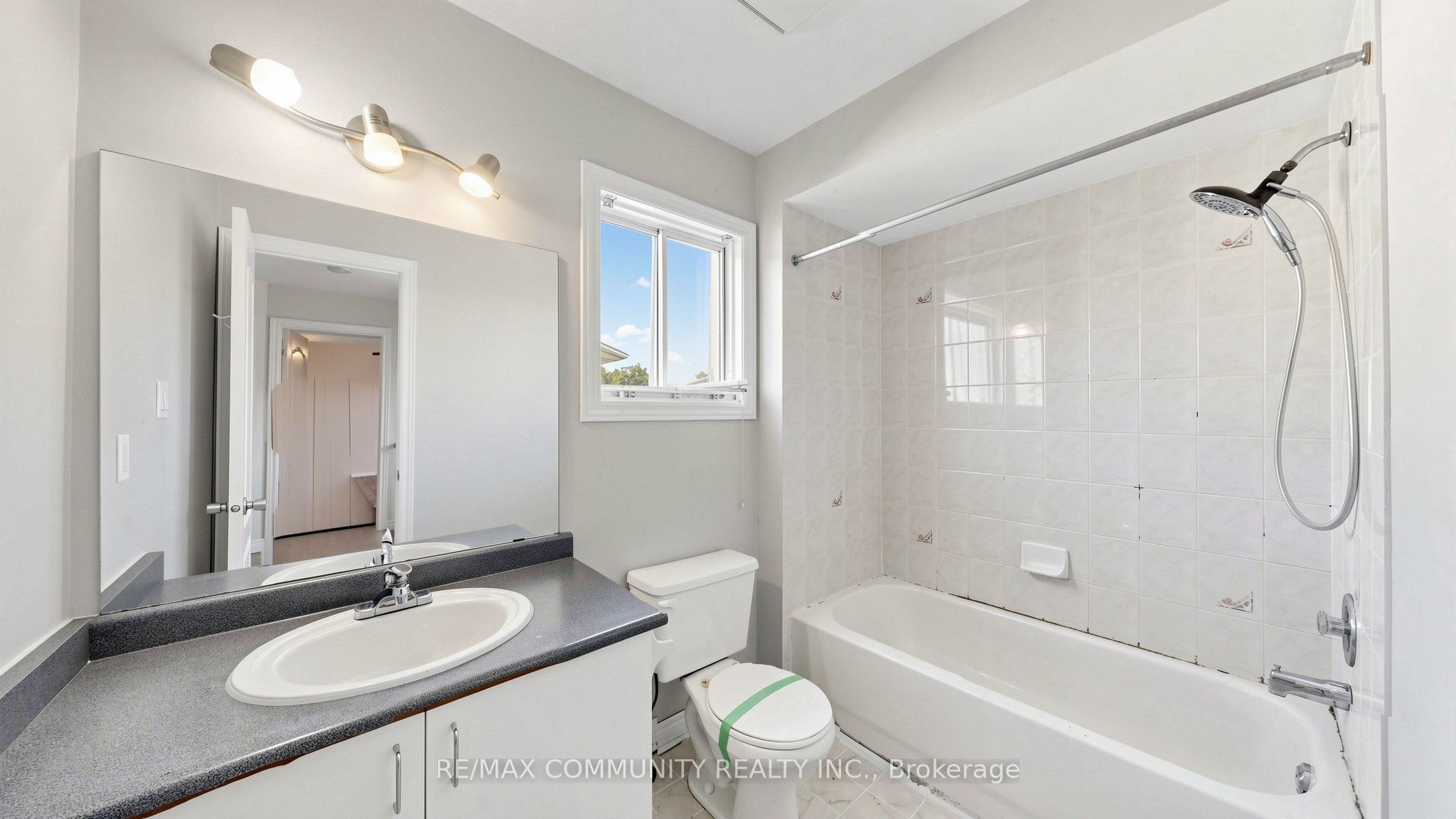 38 Iveagh Drive Property Photo 31