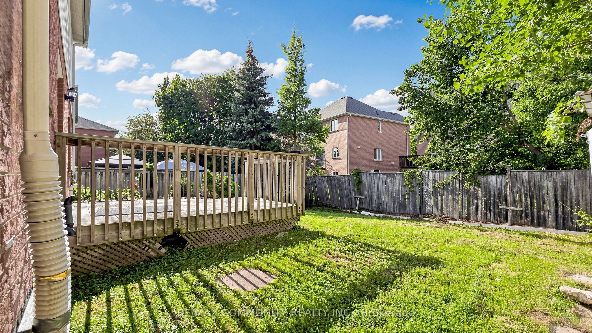 38 Iveagh Drive Property Photo 37