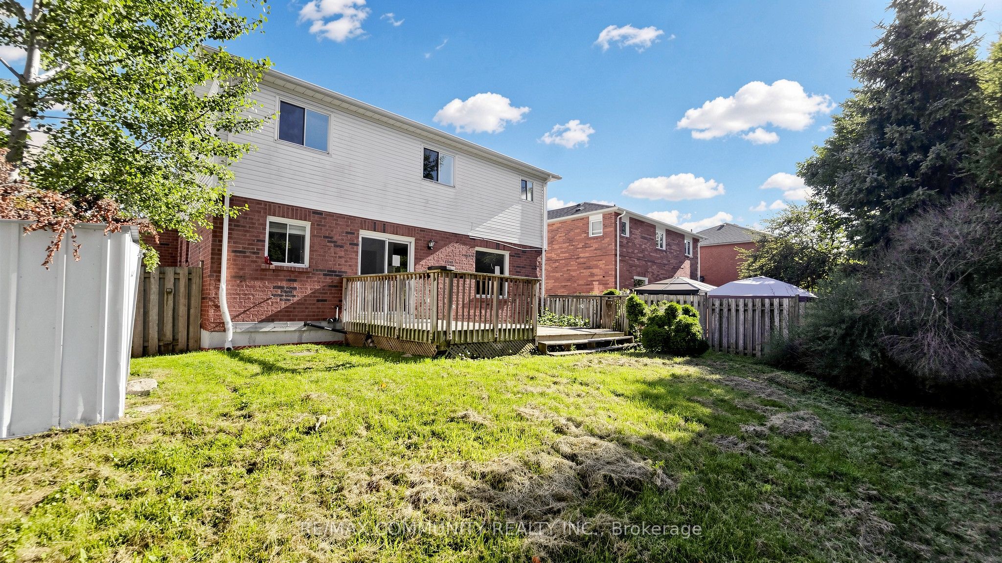 38 Iveagh Drive Property Photo 39