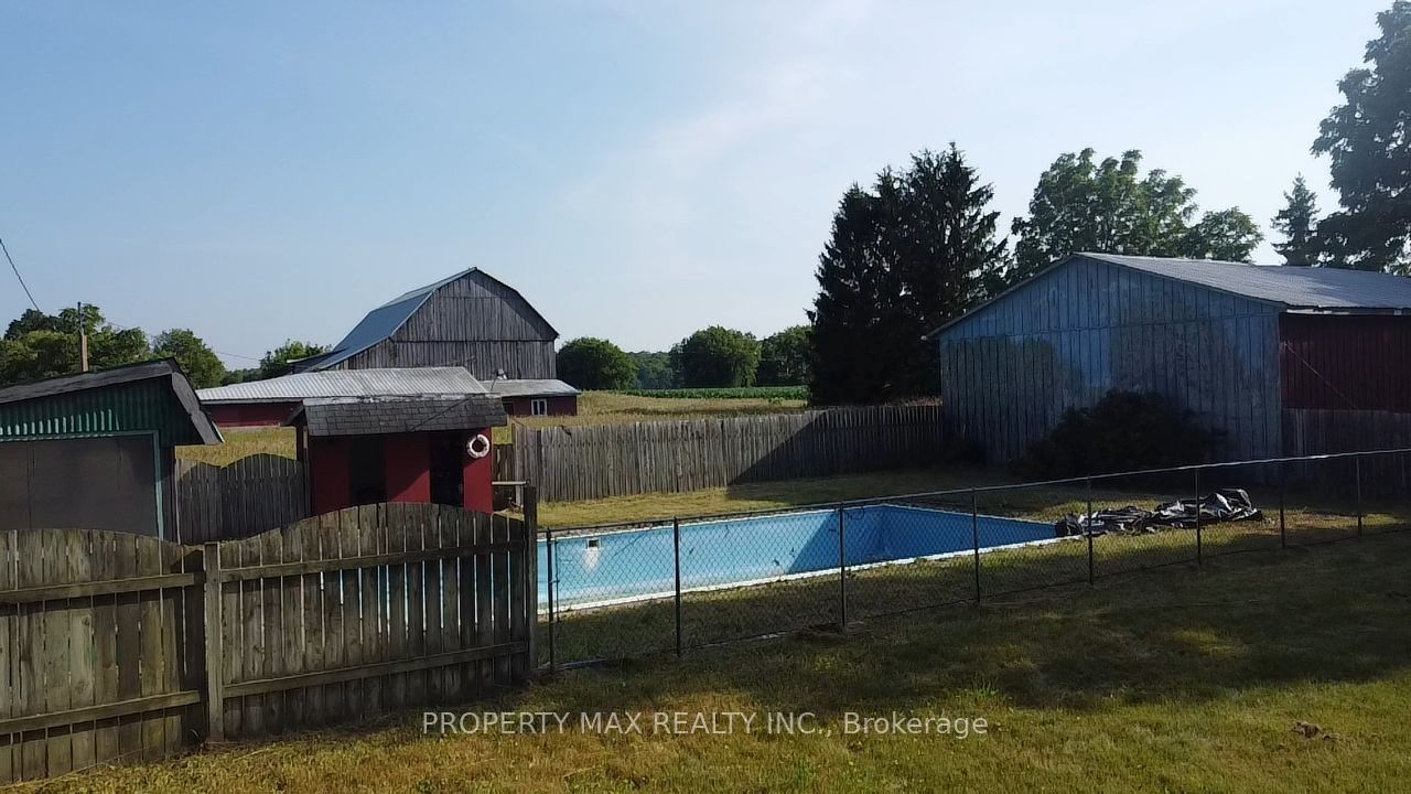 5363 Davis Drive Property Photo 3