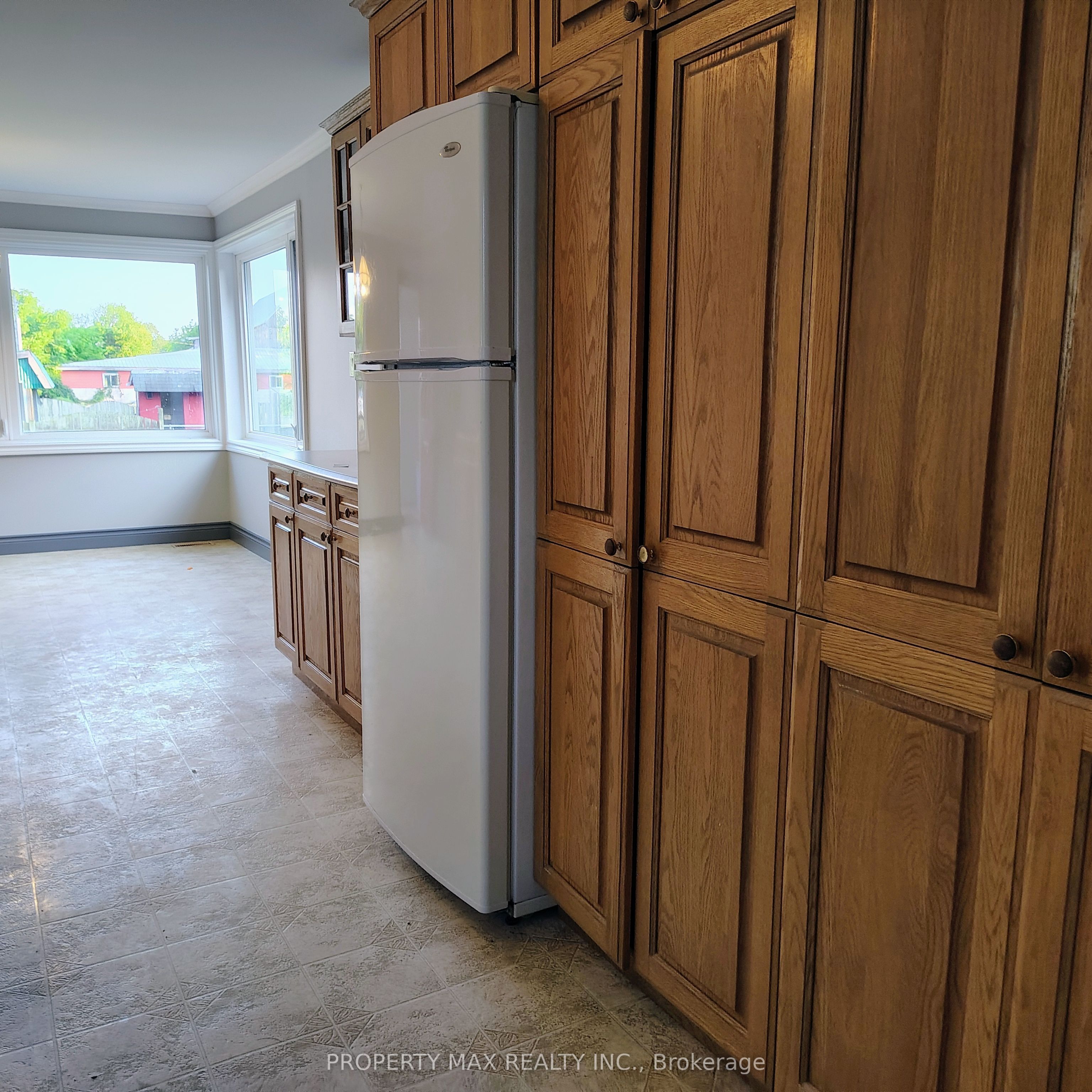 5363 Davis Drive Property Photo 6