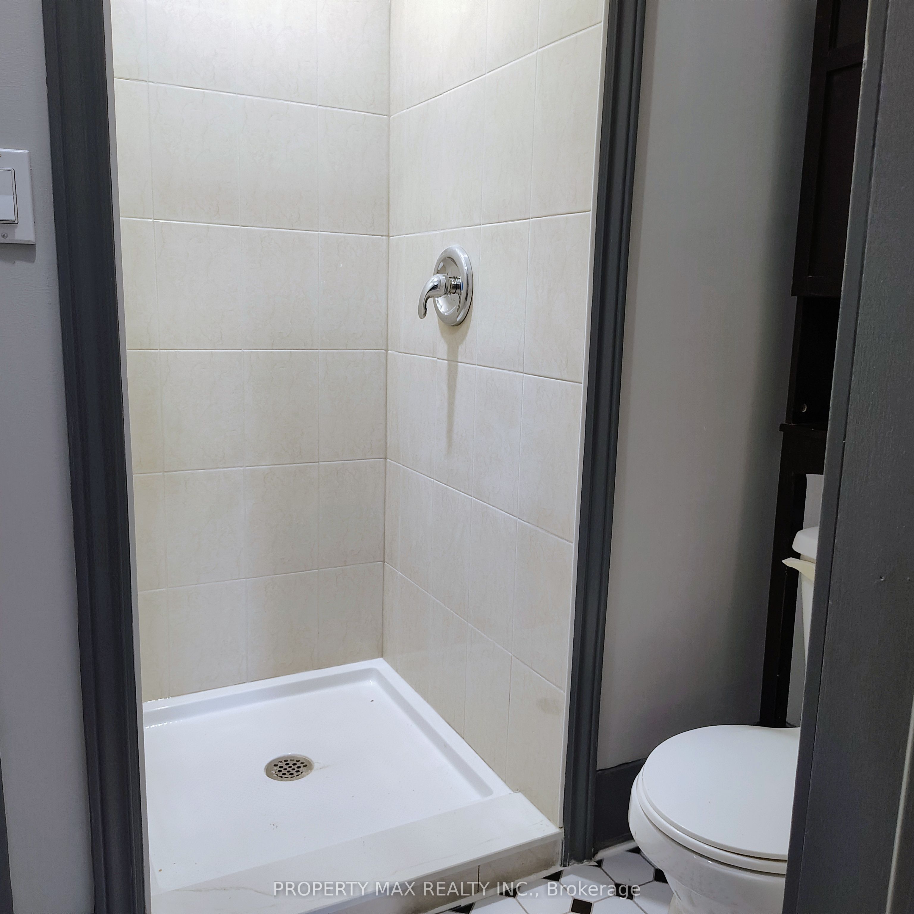 5363 Davis Drive Property Photo 15