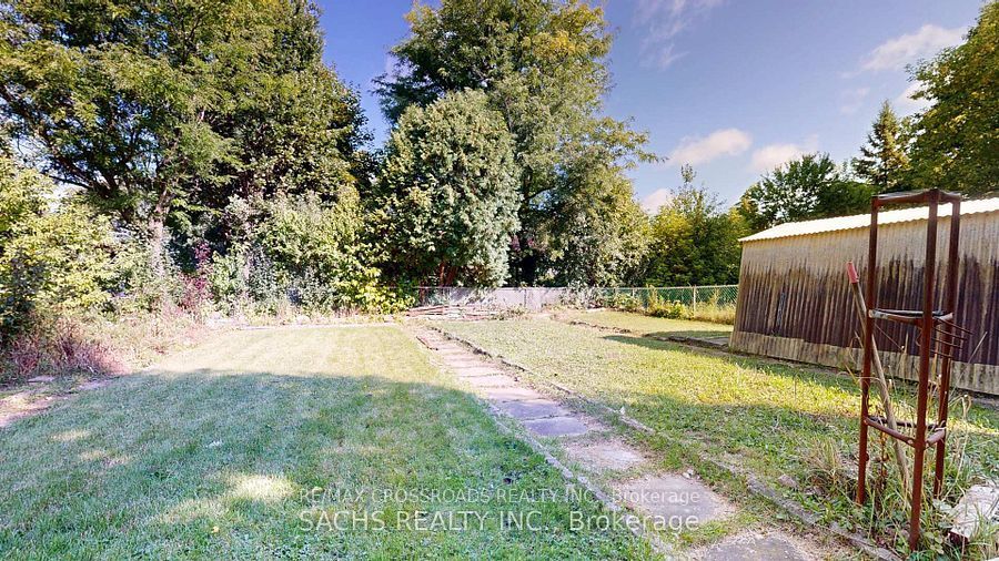 377 Crosby Avenue Upper Property Photo 17