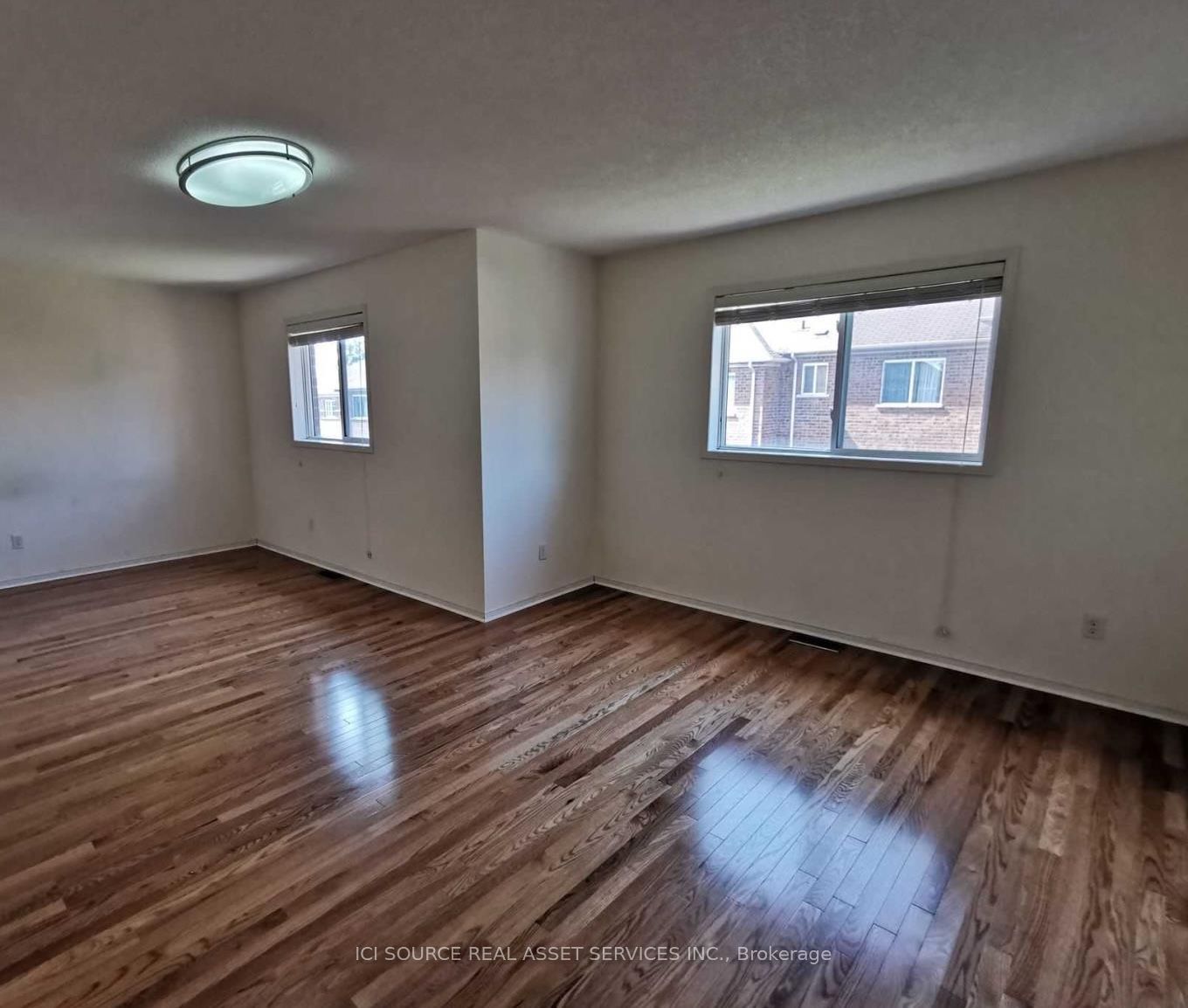 8 Maffey Crescent Property Photo 17