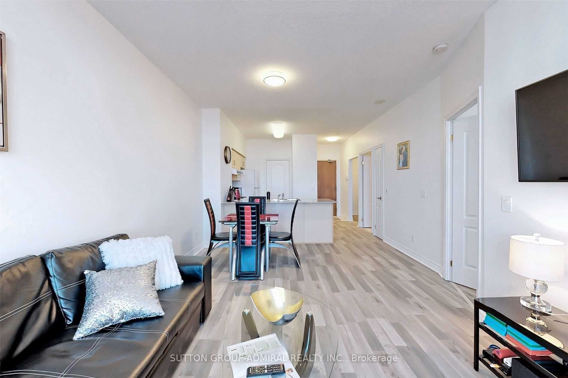 50 Disera Drive Ph05 Property Photo 2