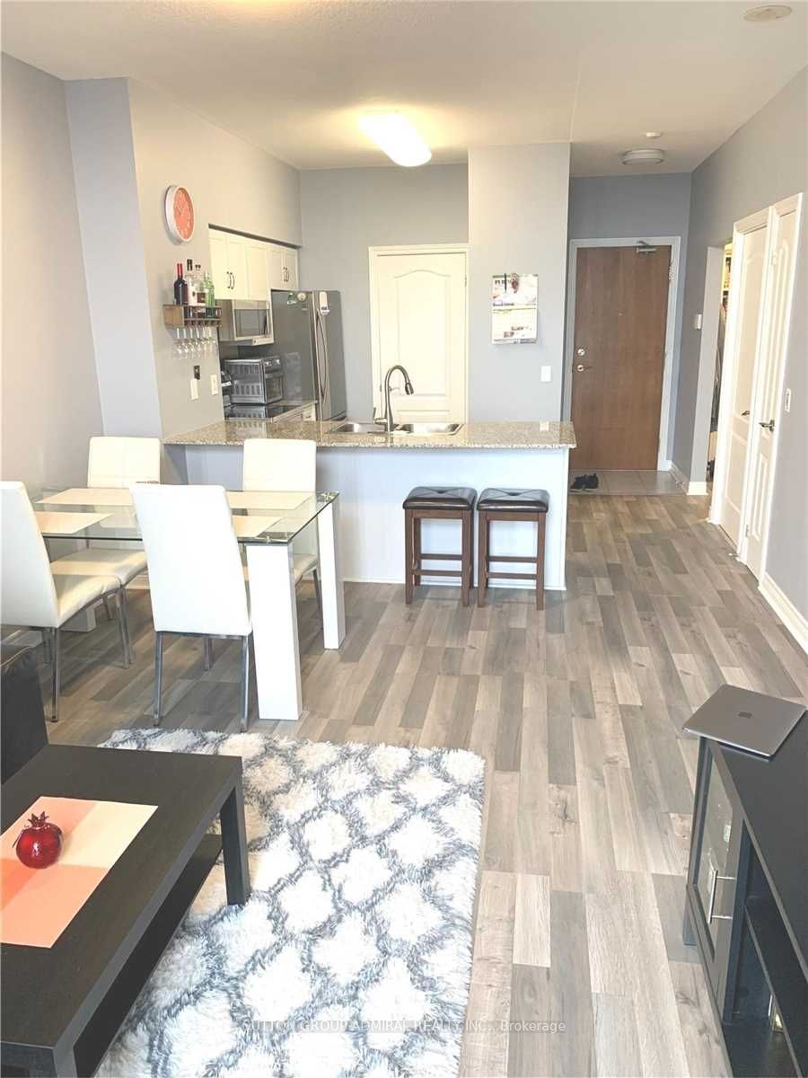 50 Disera Drive Ph05 Property Photo 4