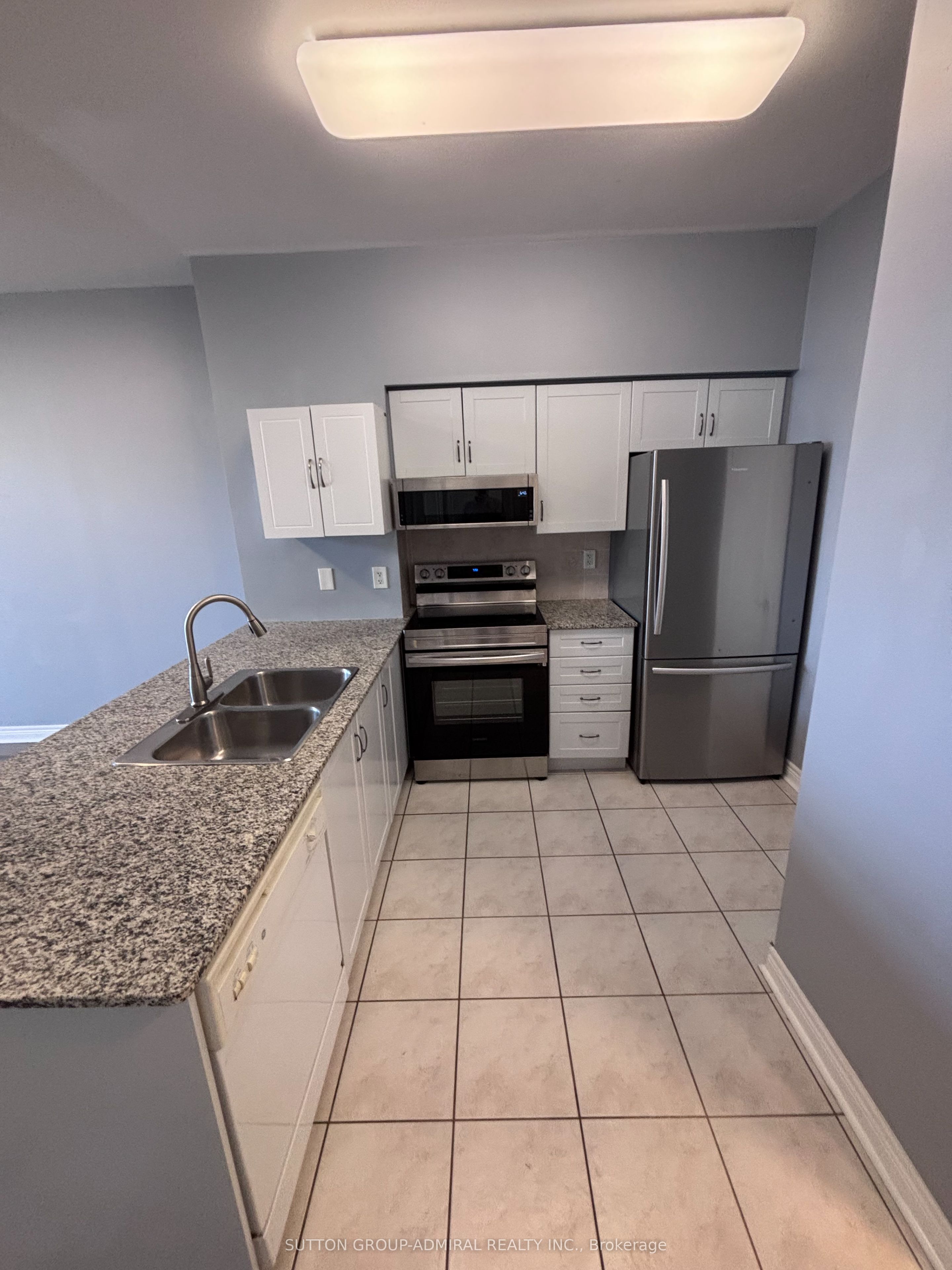 50 Disera Drive Ph05 Property Photo 25