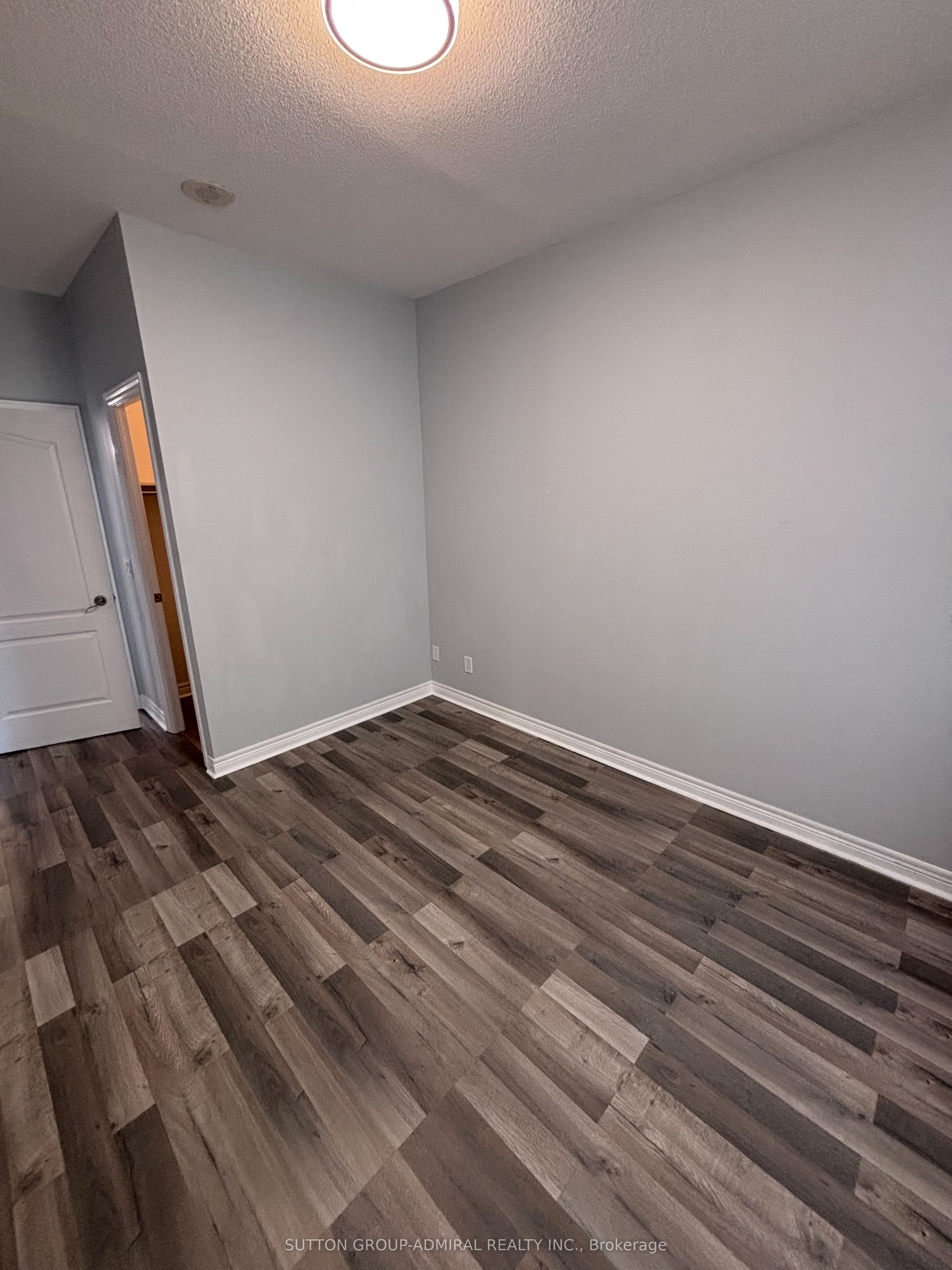 50 Disera Drive Ph05 Property Photo 30