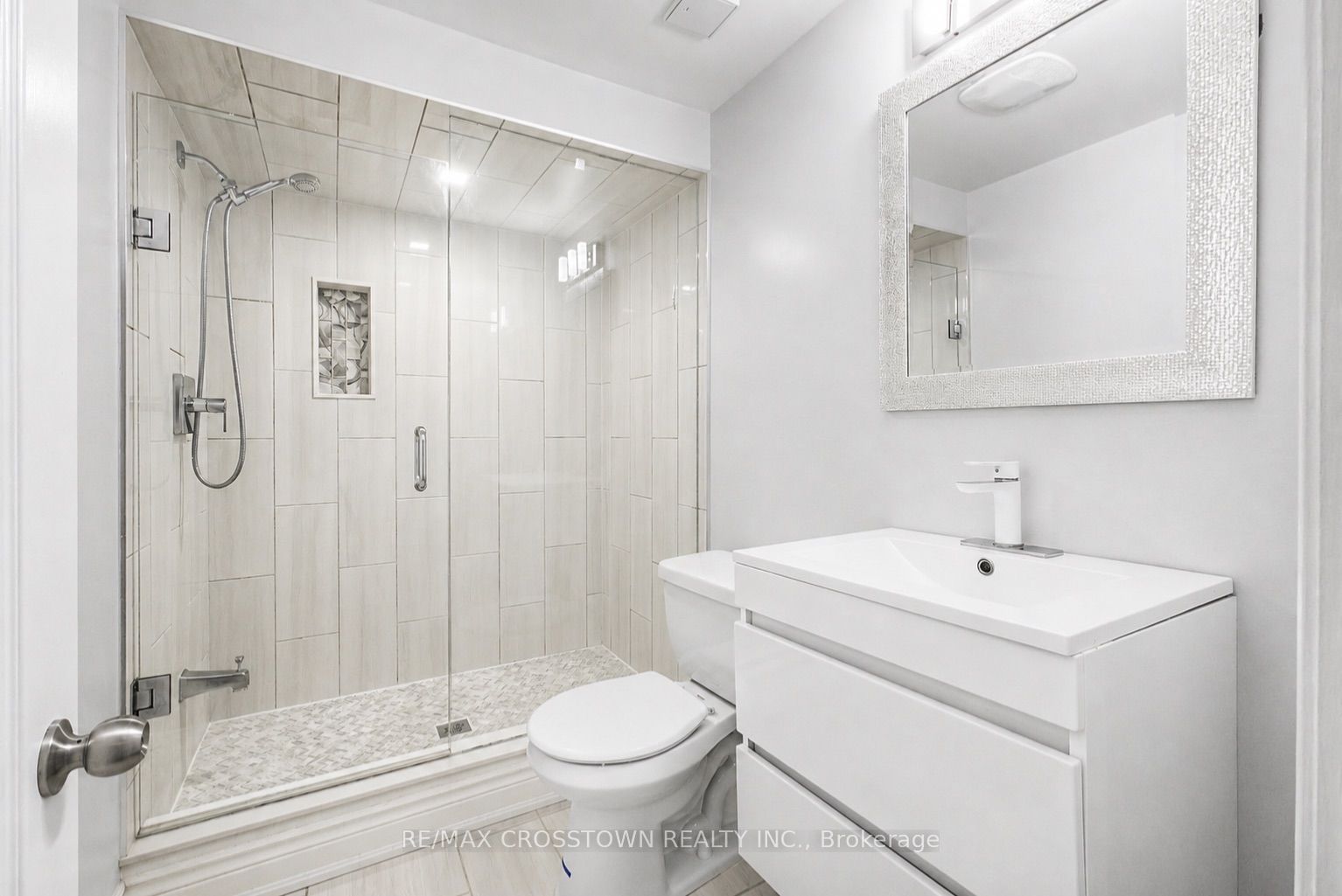 460 Reeves Way Boulevard Property Photo 25