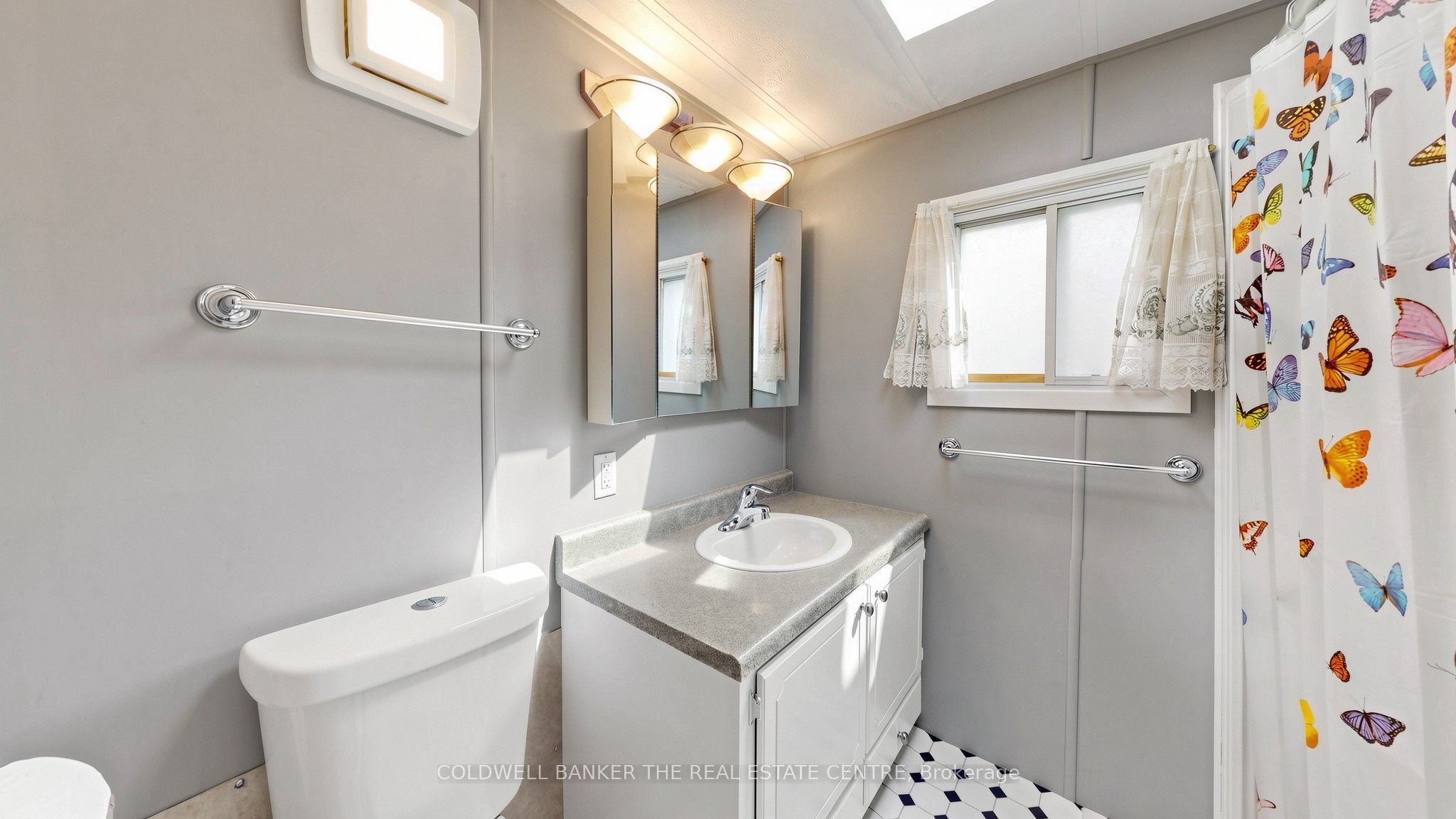285 Crydermans Side Road 409 Property Photo 21