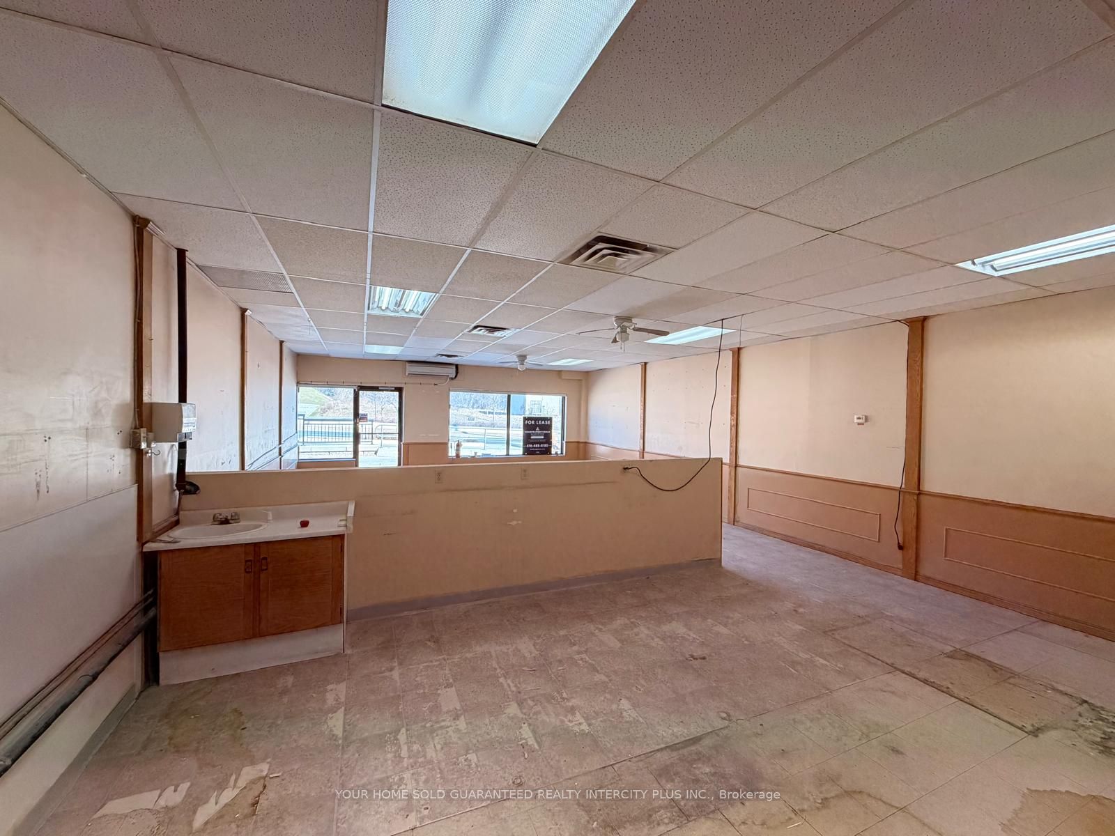 350 Davis Drive 2 Property Photo 6