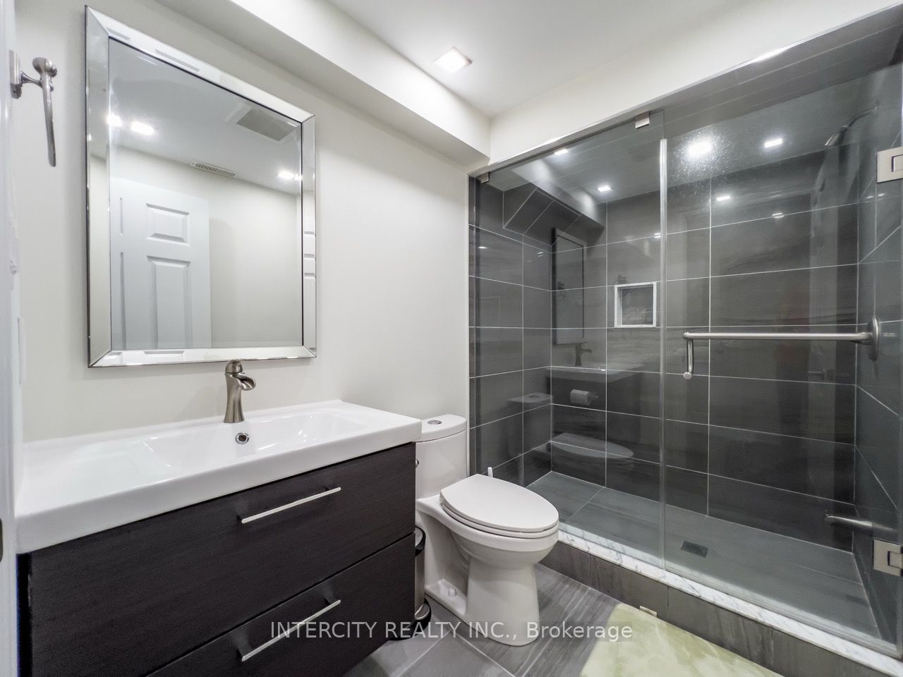 45 Lady Loretta Lane Property Photo 10