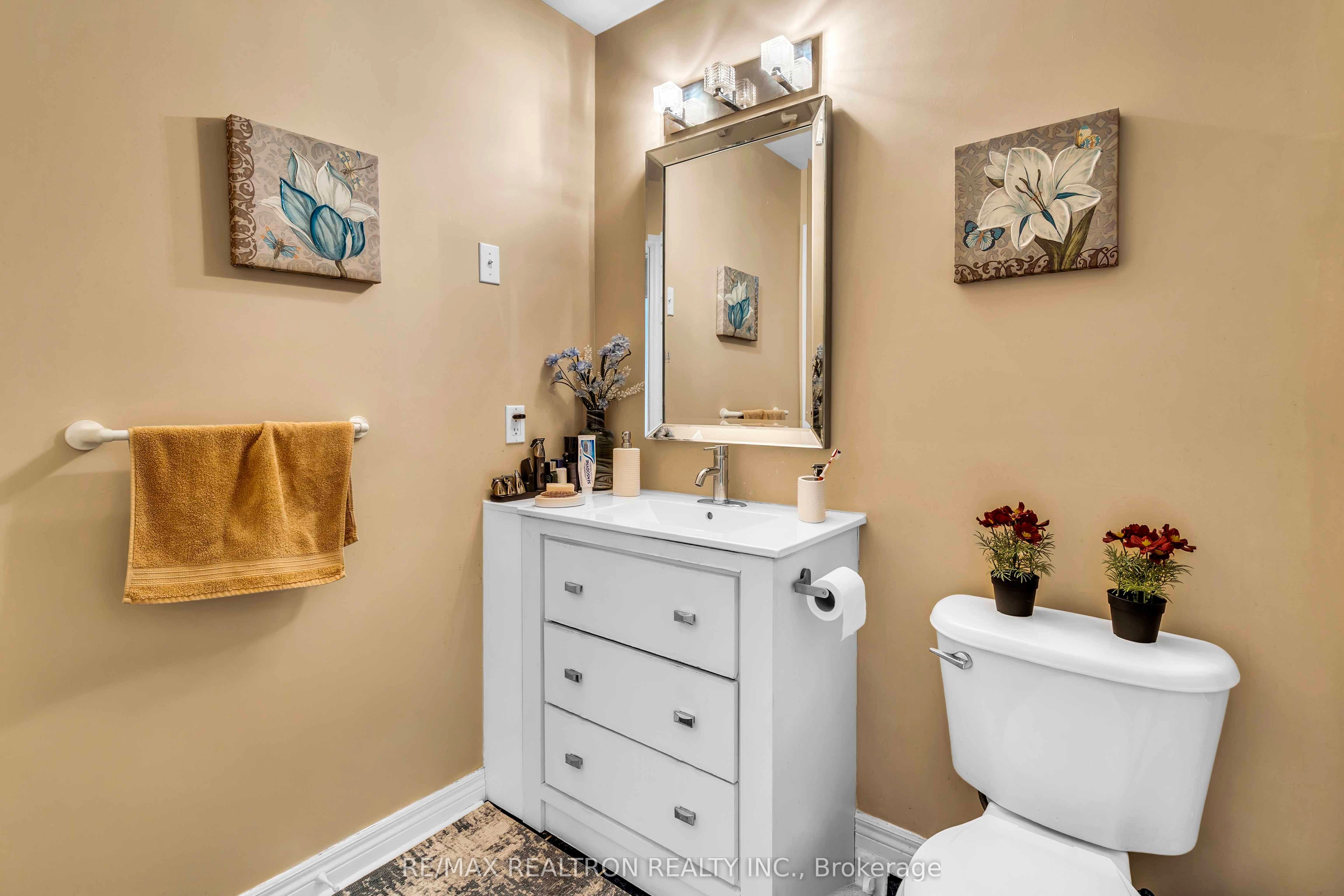 36 Edgemont Court Property Photo 19