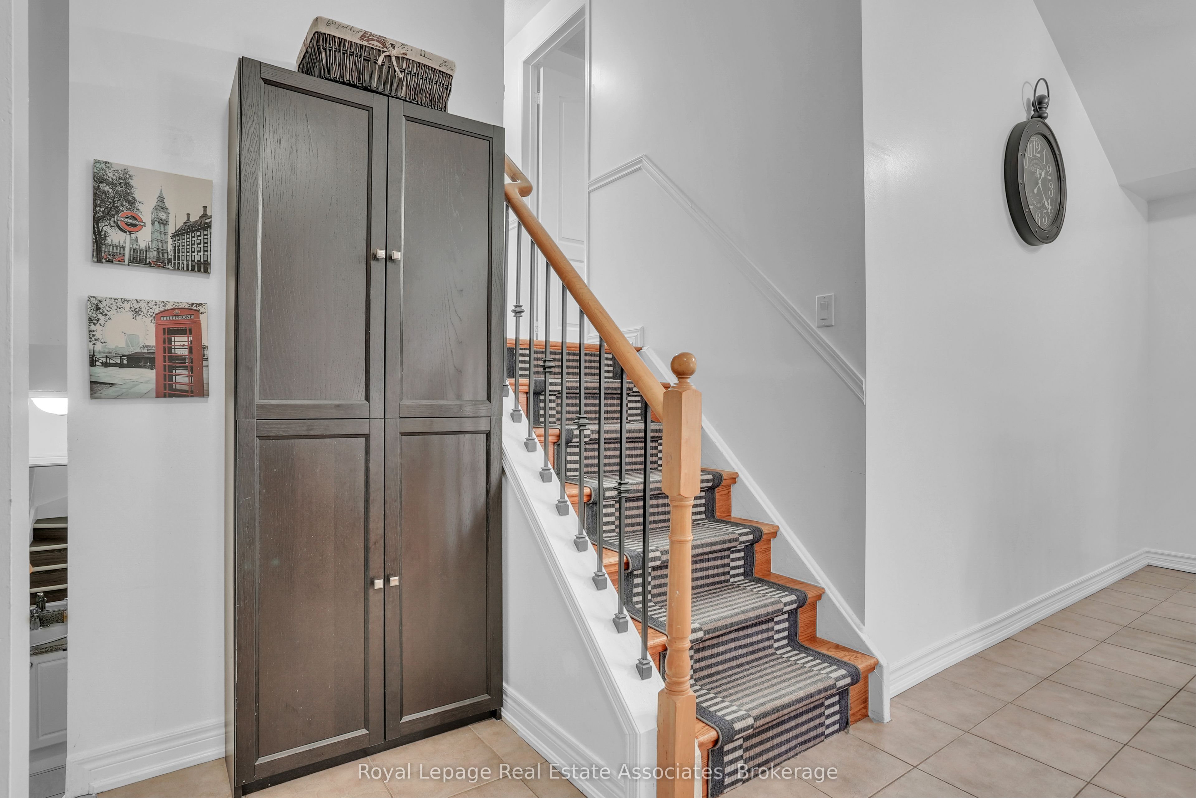1128 Kell Street Property Photo 5